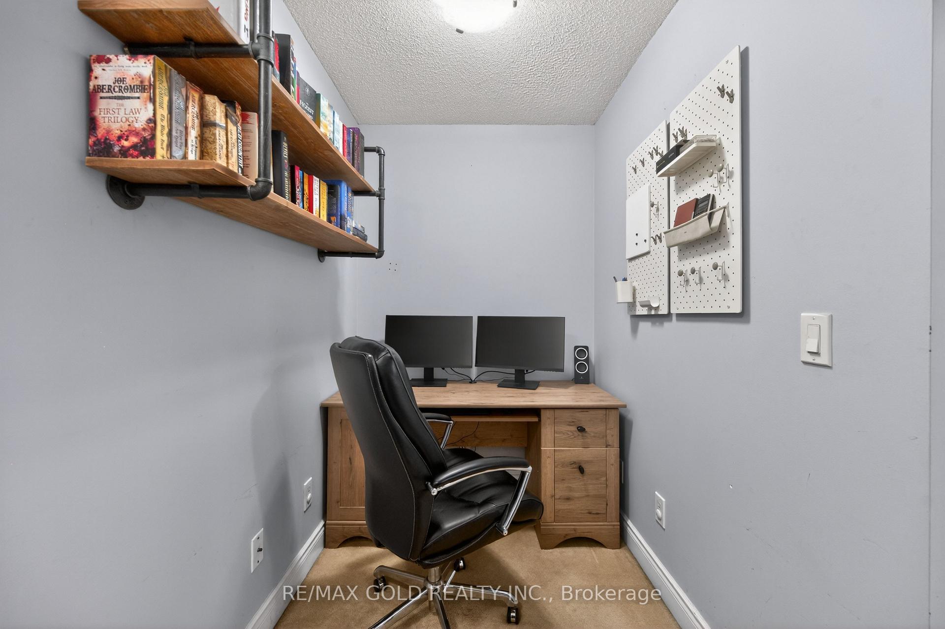 Photo 4 of Unit 319, 37 Galleria Parkway, Markham, Commerce Valley — HOMEH