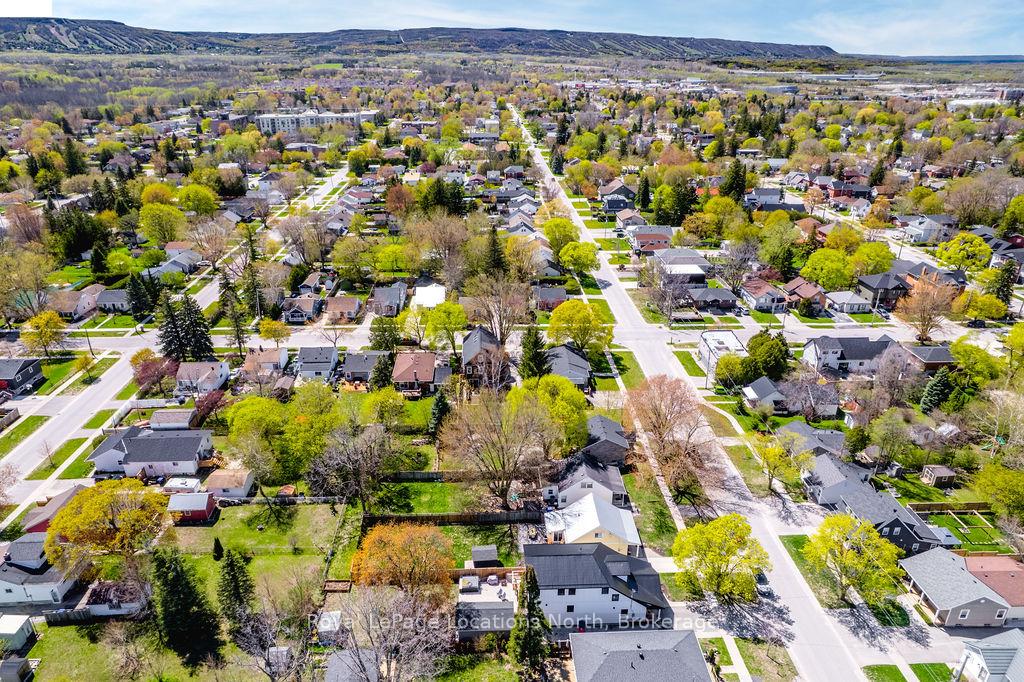 Photo 49 of 52 Seventh Street, Collingwood — HOMEH