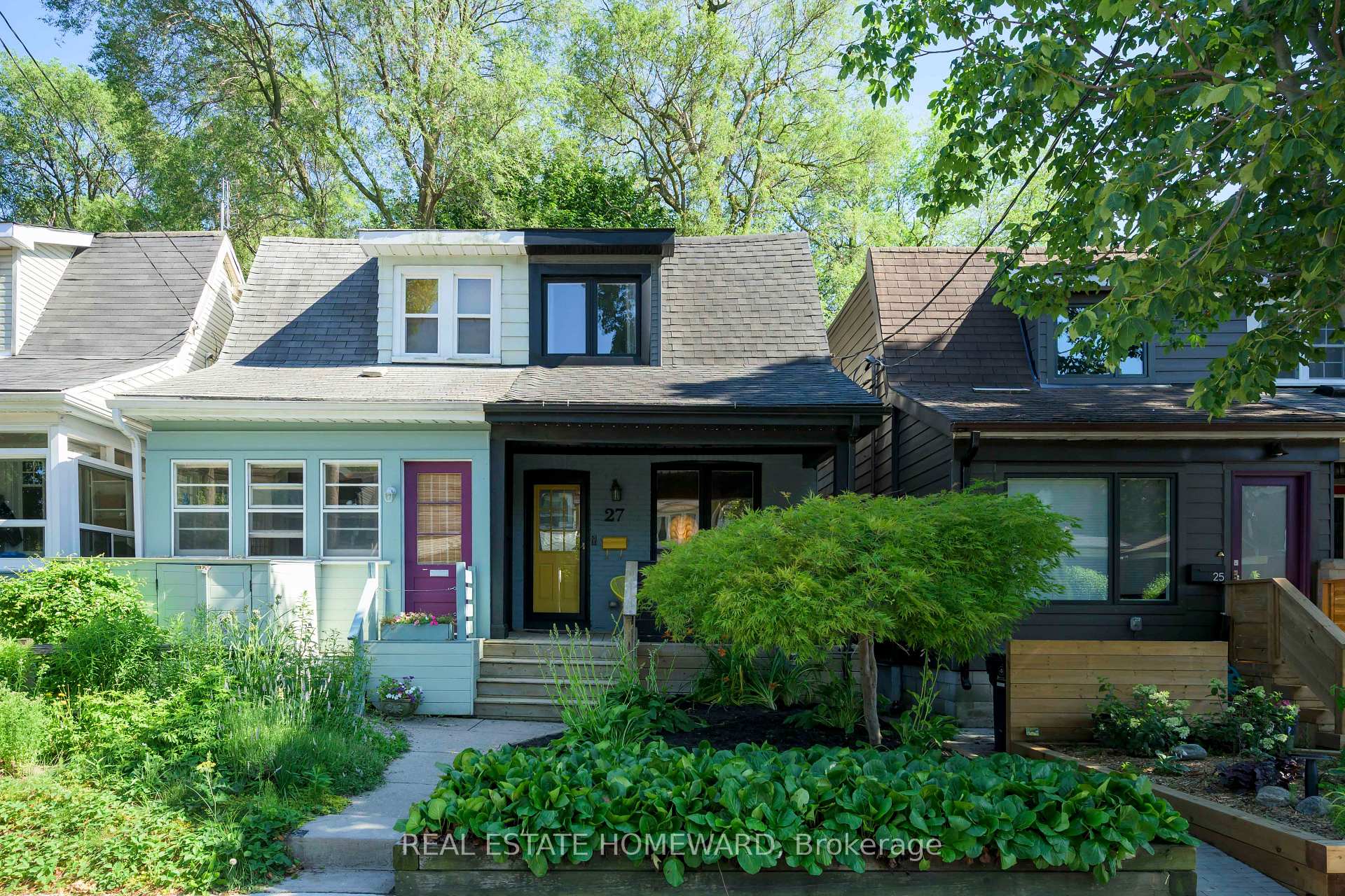 Photo 2 of 27 Mountalan Avenue, Toronto, Greenwood-Coxwell — HOMEH