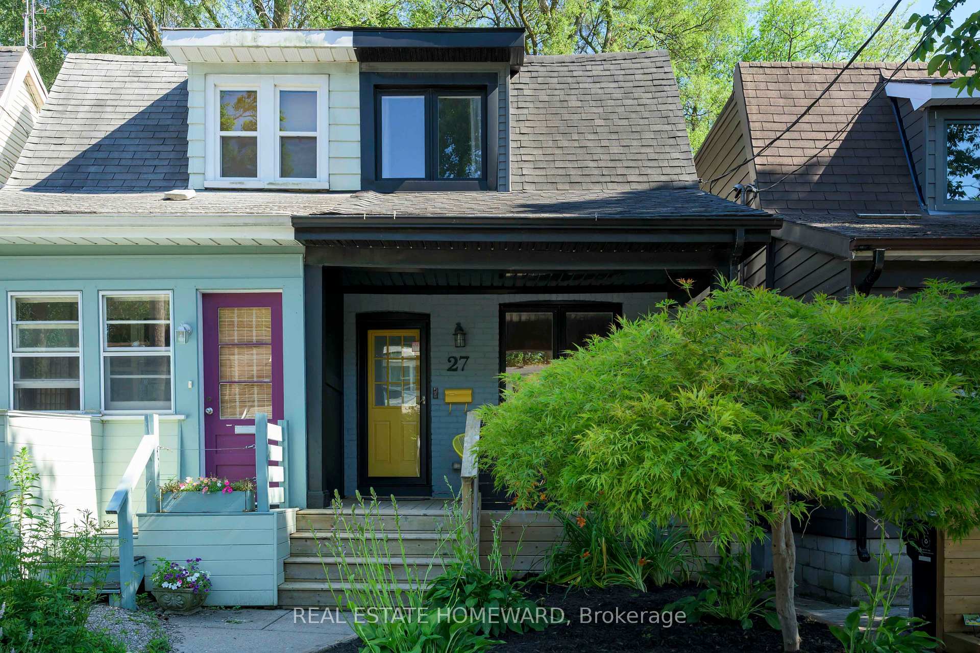 Photo 3 of 27 Mountalan Avenue, Toronto, Greenwood-Coxwell — HOMEH
