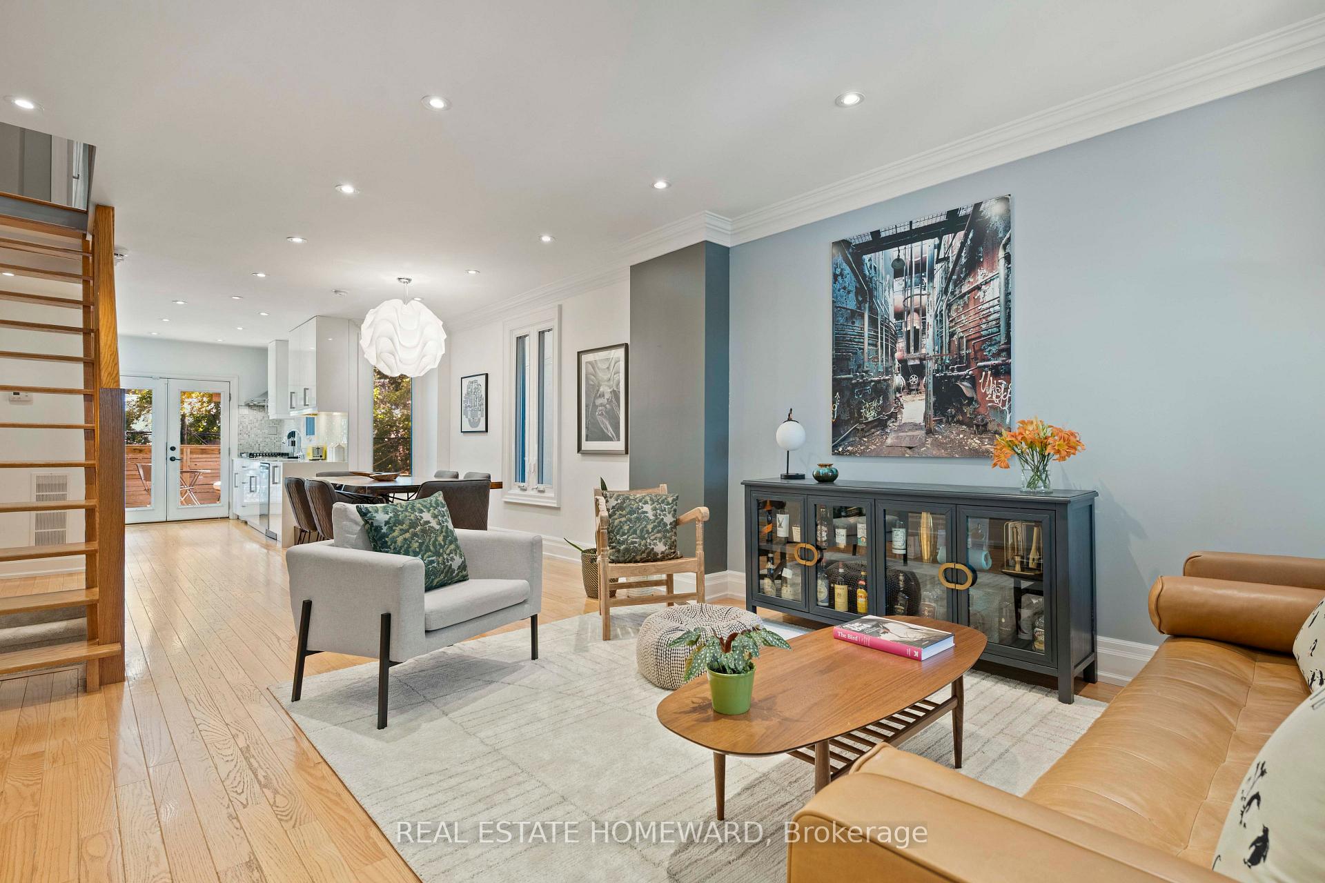 Photo 6 of 27 Mountalan Avenue, Toronto, Greenwood-Coxwell — HOMEH