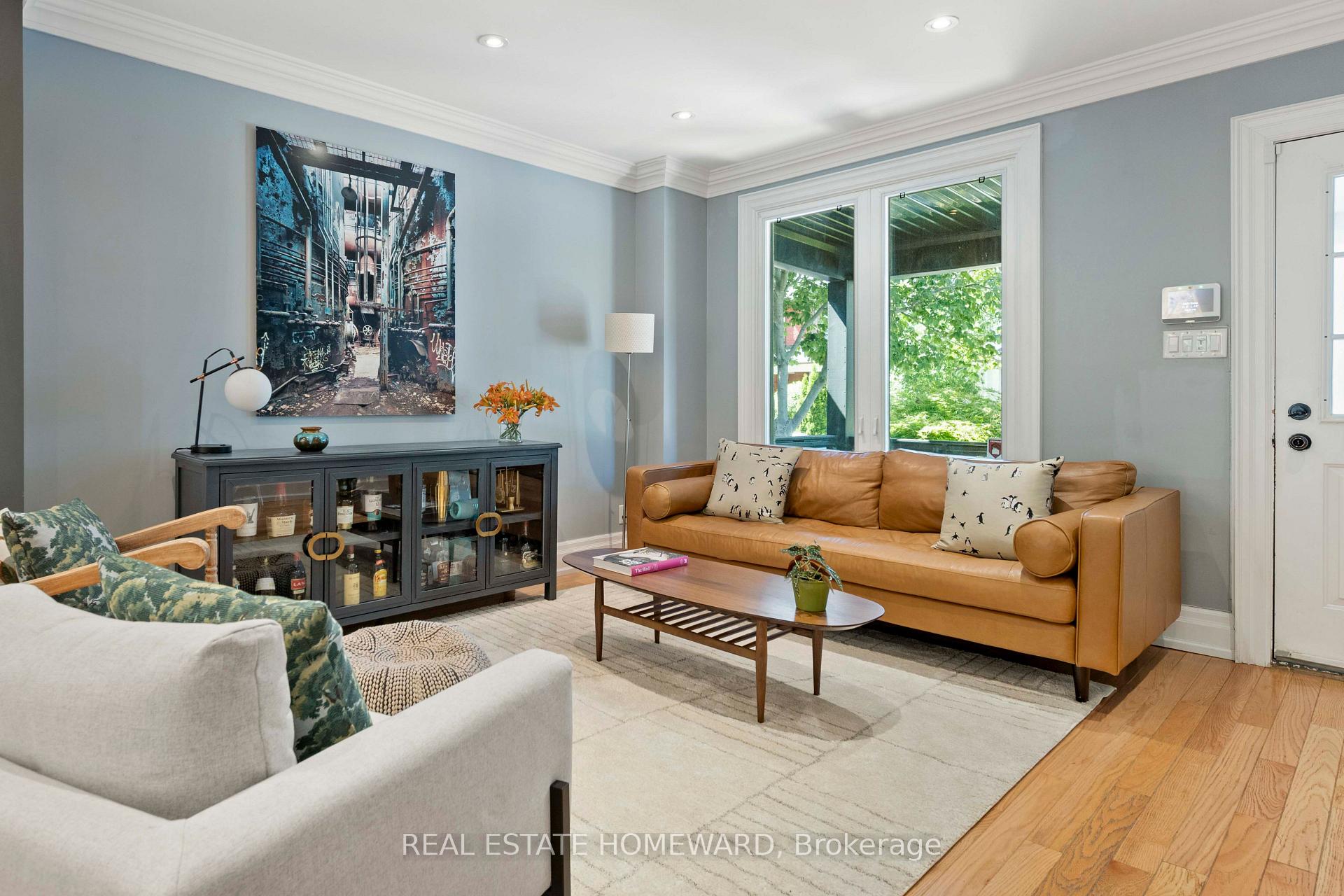 Photo 8 of 27 Mountalan Avenue, Toronto, Greenwood-Coxwell — HOMEH