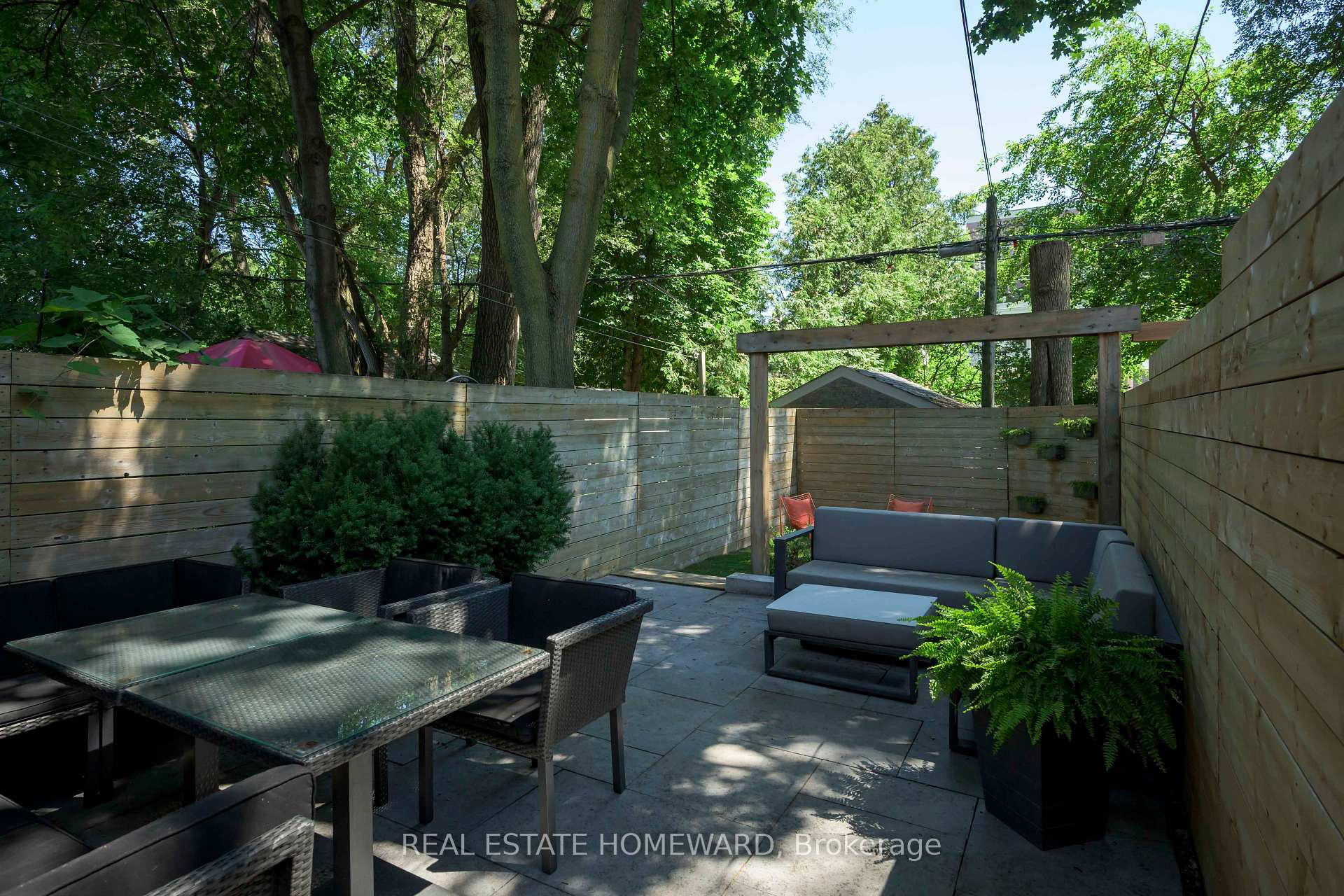 Photo 41 of 27 Mountalan Avenue, Toronto, Greenwood-Coxwell — HOMEH