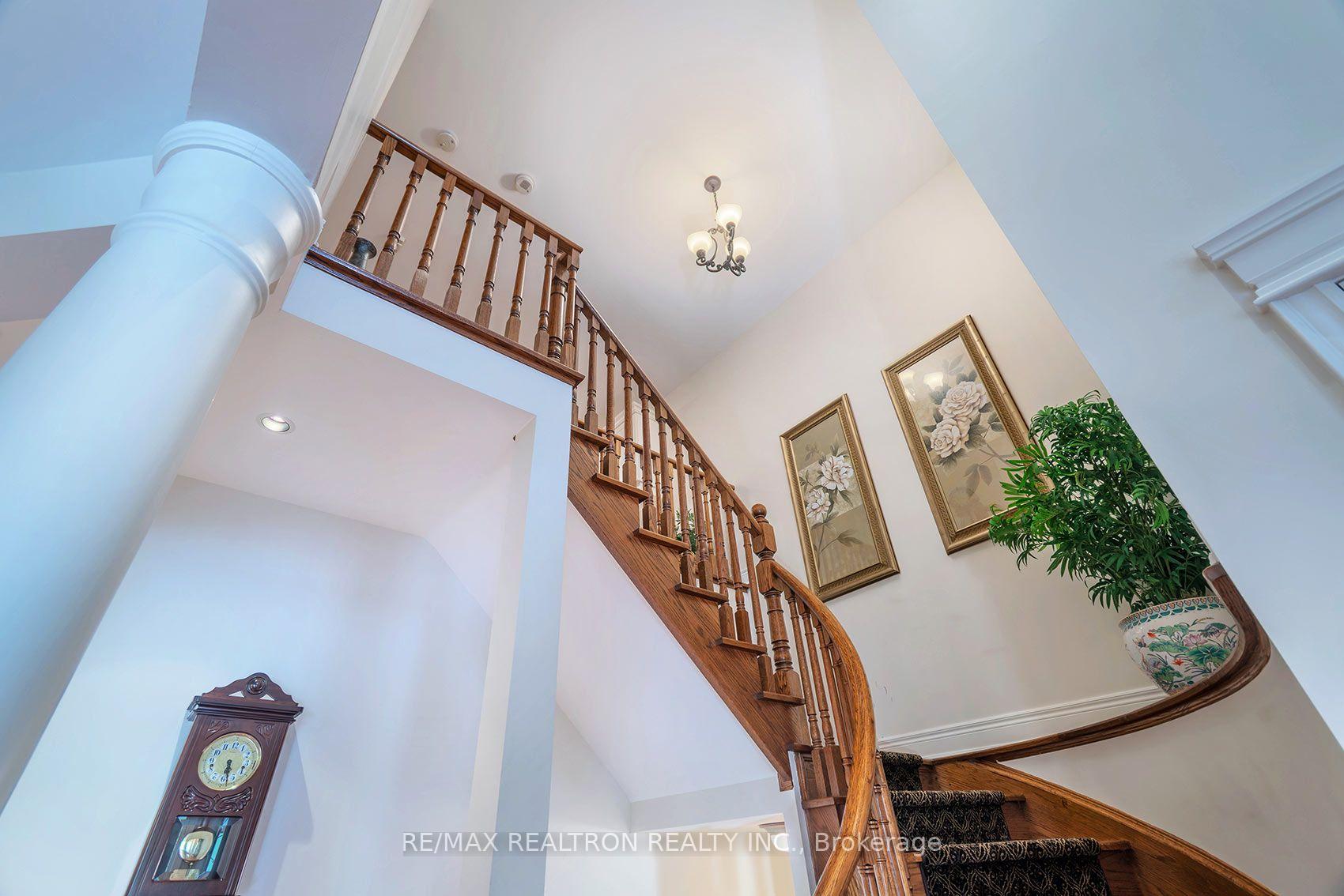 Photo 30 of 7 Wilton Trail, Aurora, Aurora Estates — HOMEH