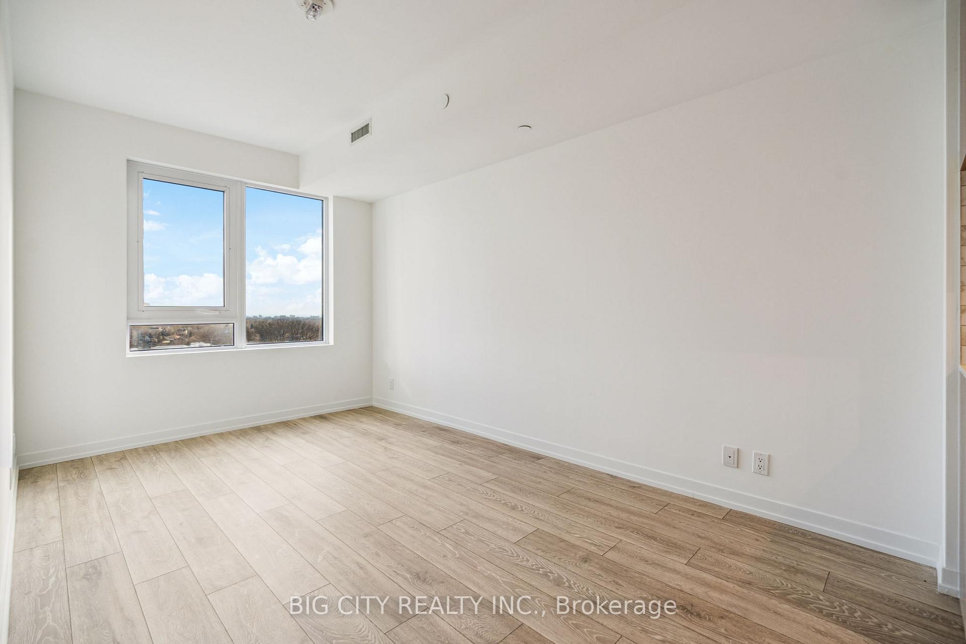 Photo 13 of Unit 1202, 2020 Bathurst Street, Toronto, Forest Hill South — HOMEH
