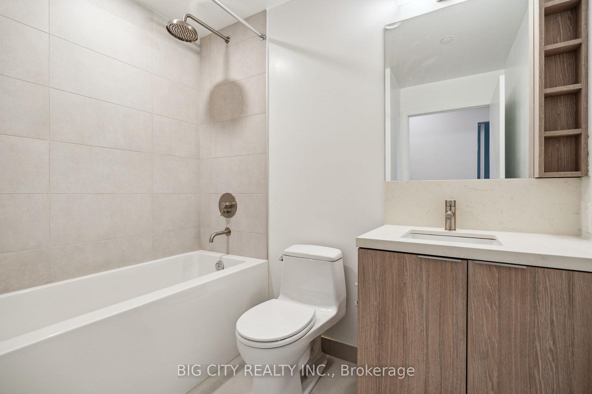Photo 23 of Unit 1202, 2020 Bathurst Street, Toronto, Forest Hill South — HOMEH