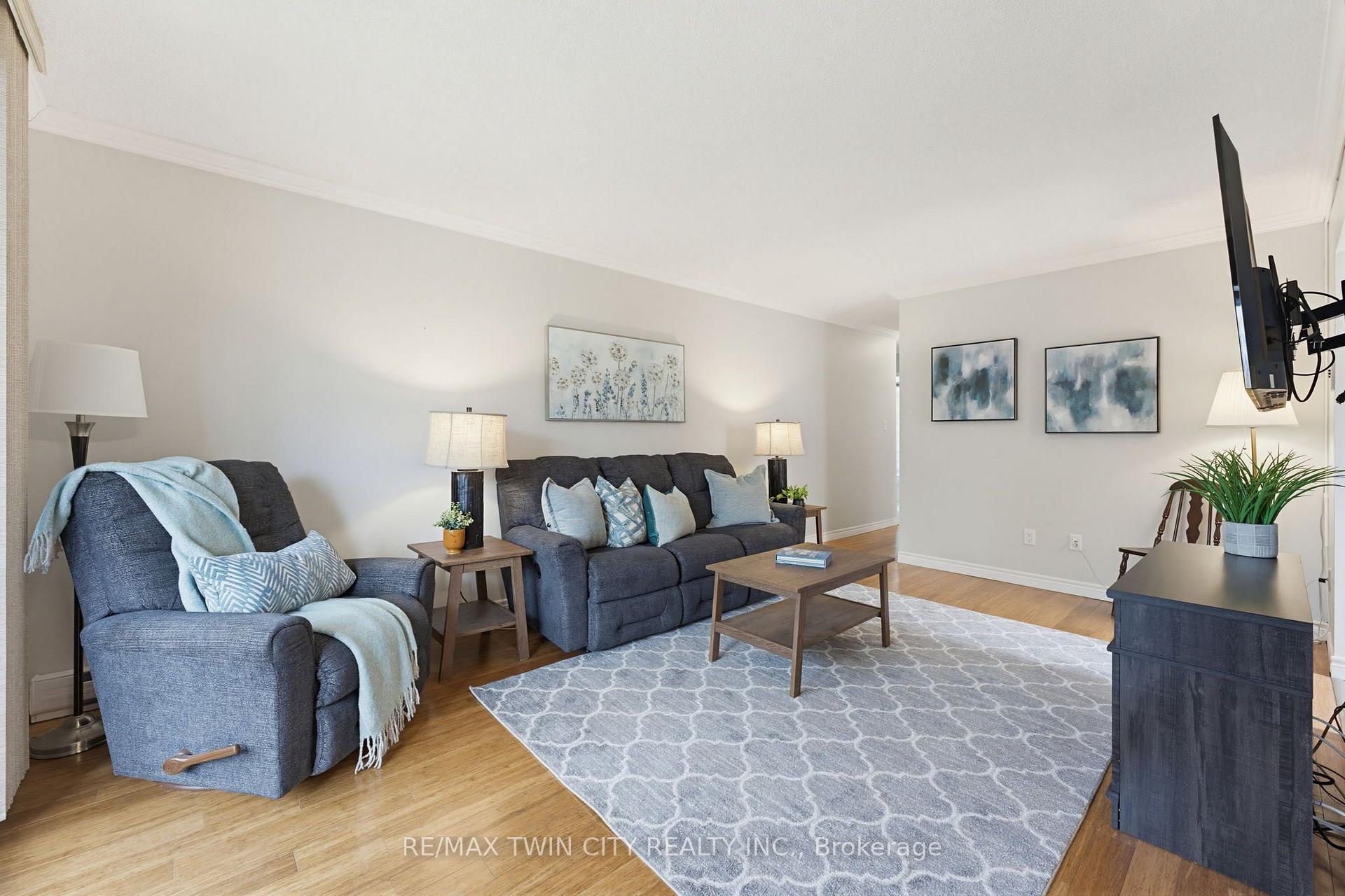 Photo 5 of Unit 203, 23 Main Street, Hamilton, Dundas — HOMEH