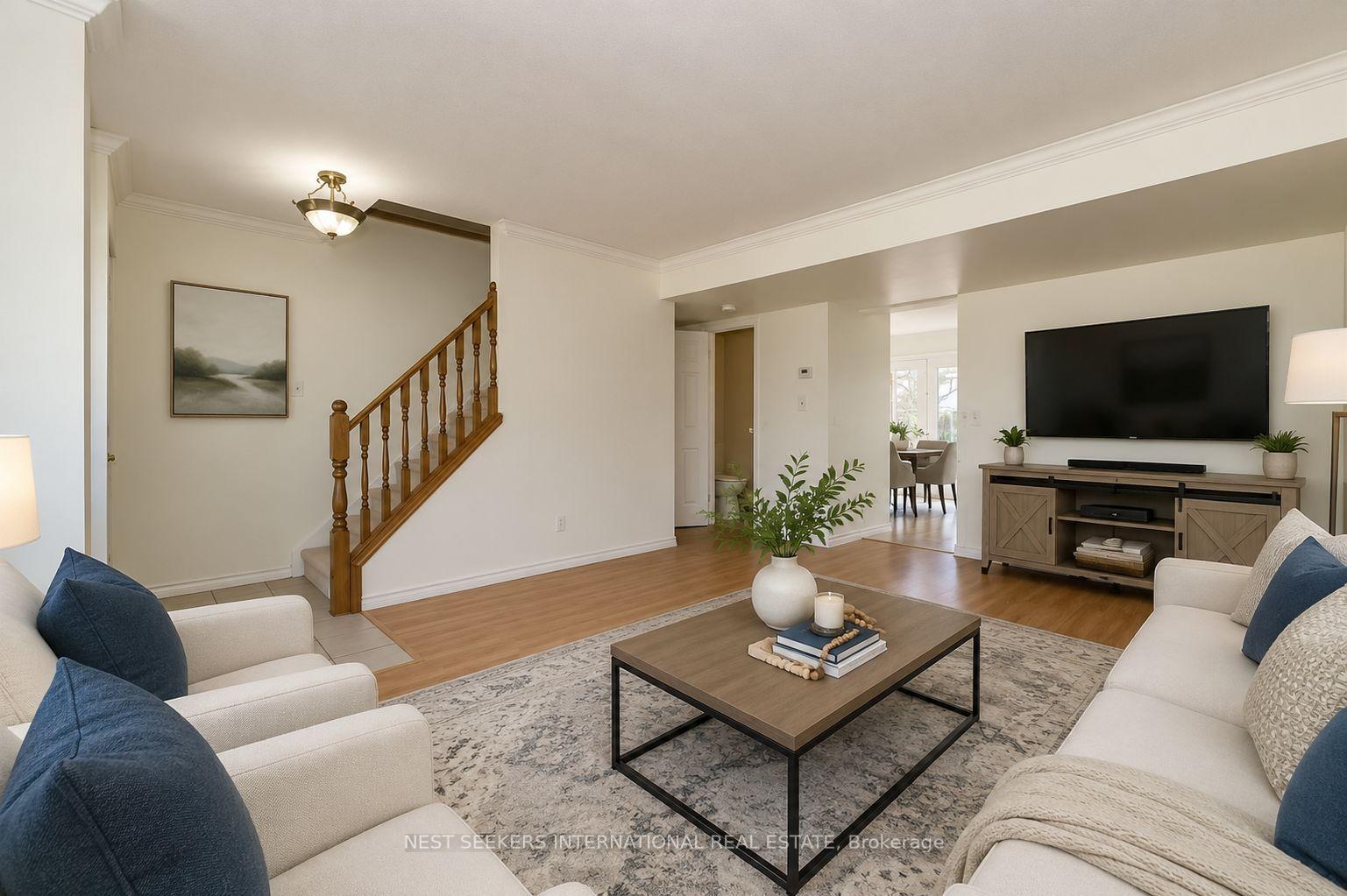 Photo 6 of 12 Daybreak Drive, London, East I — HOMEH