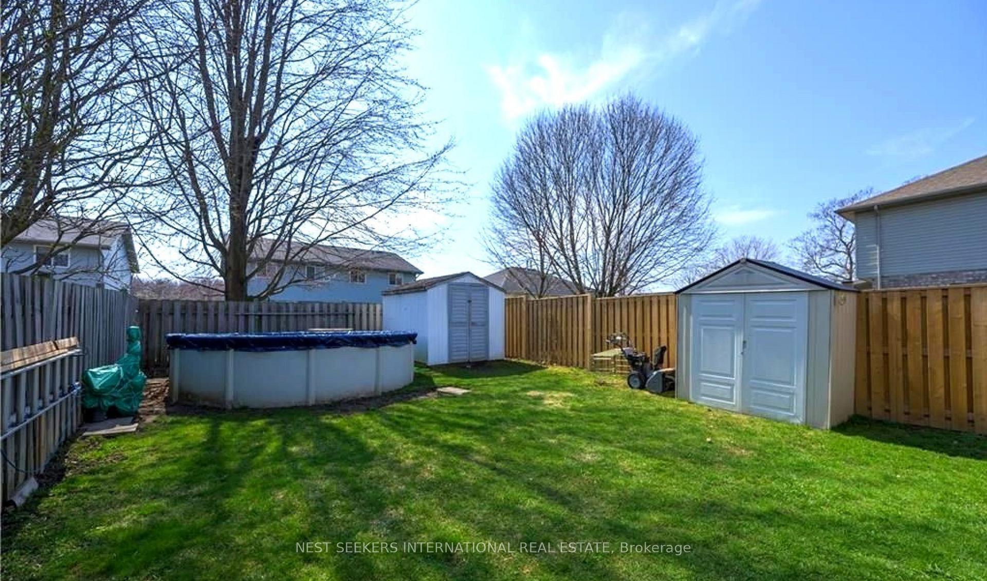 Photo 8 of 12 Daybreak Drive, London, East I — HOMEH
