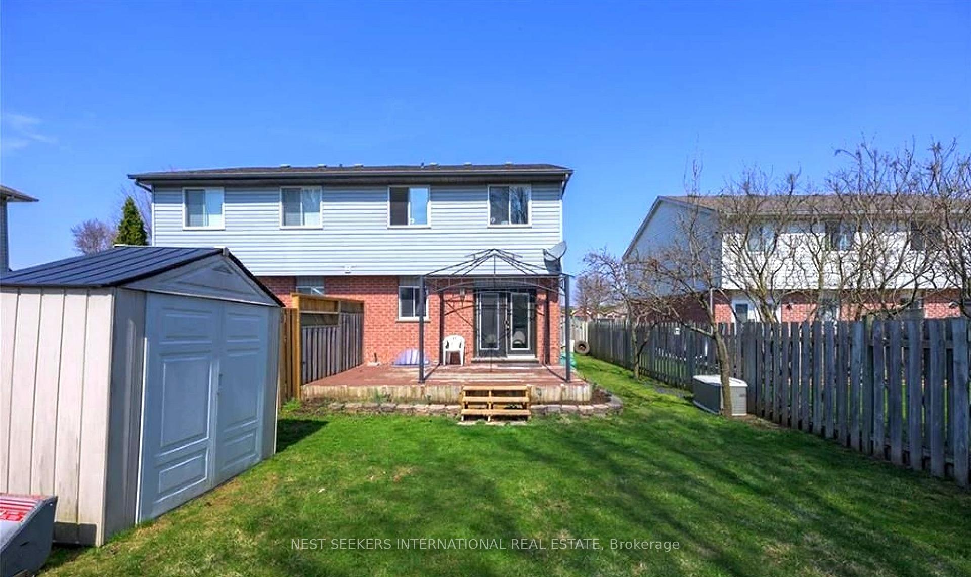 Photo 9 of 12 Daybreak Drive, London, East I — HOMEH