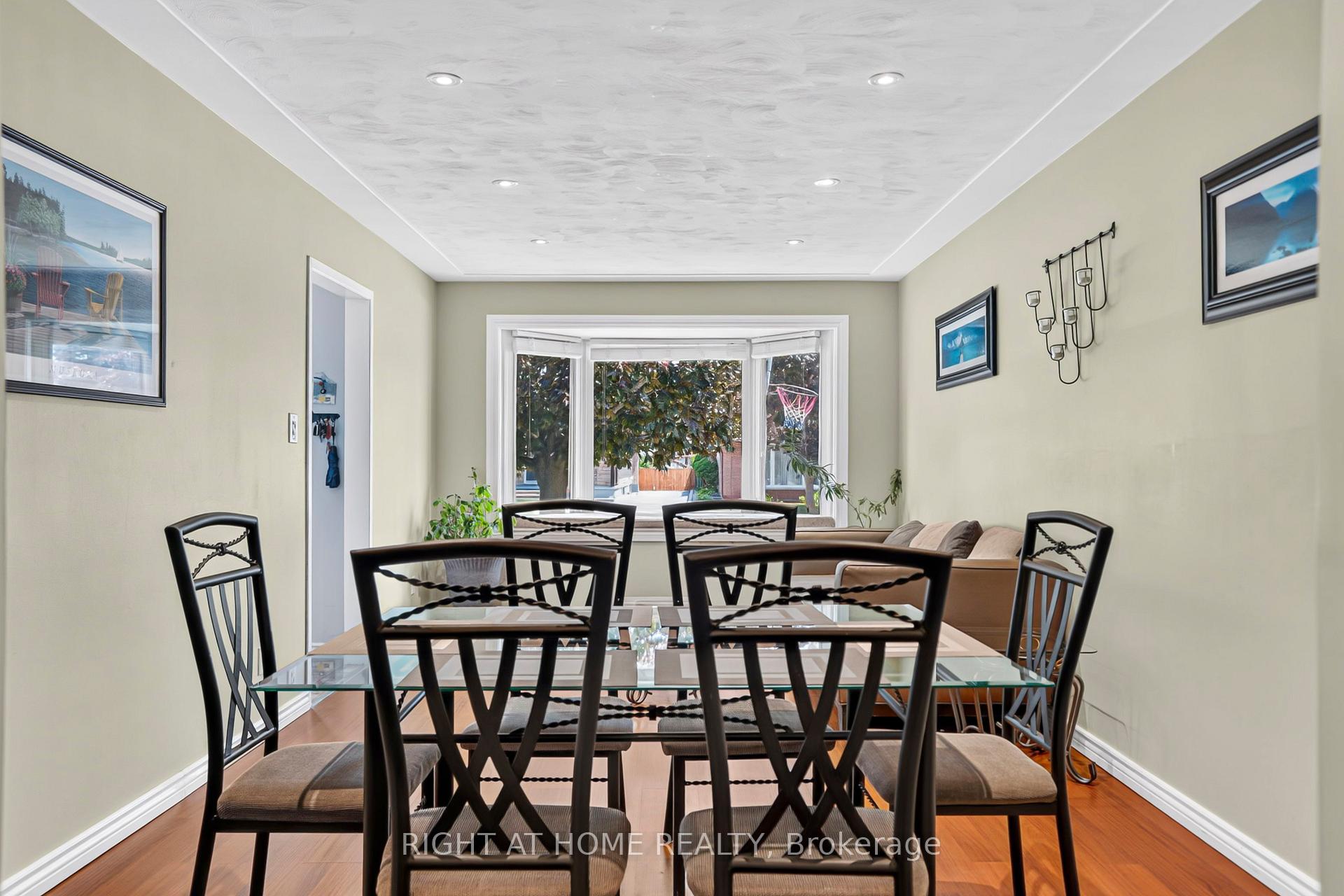 Photo 11 of 234 Thunderbird Drive, Cambridge, Greenway-Chaplin — HOMEH