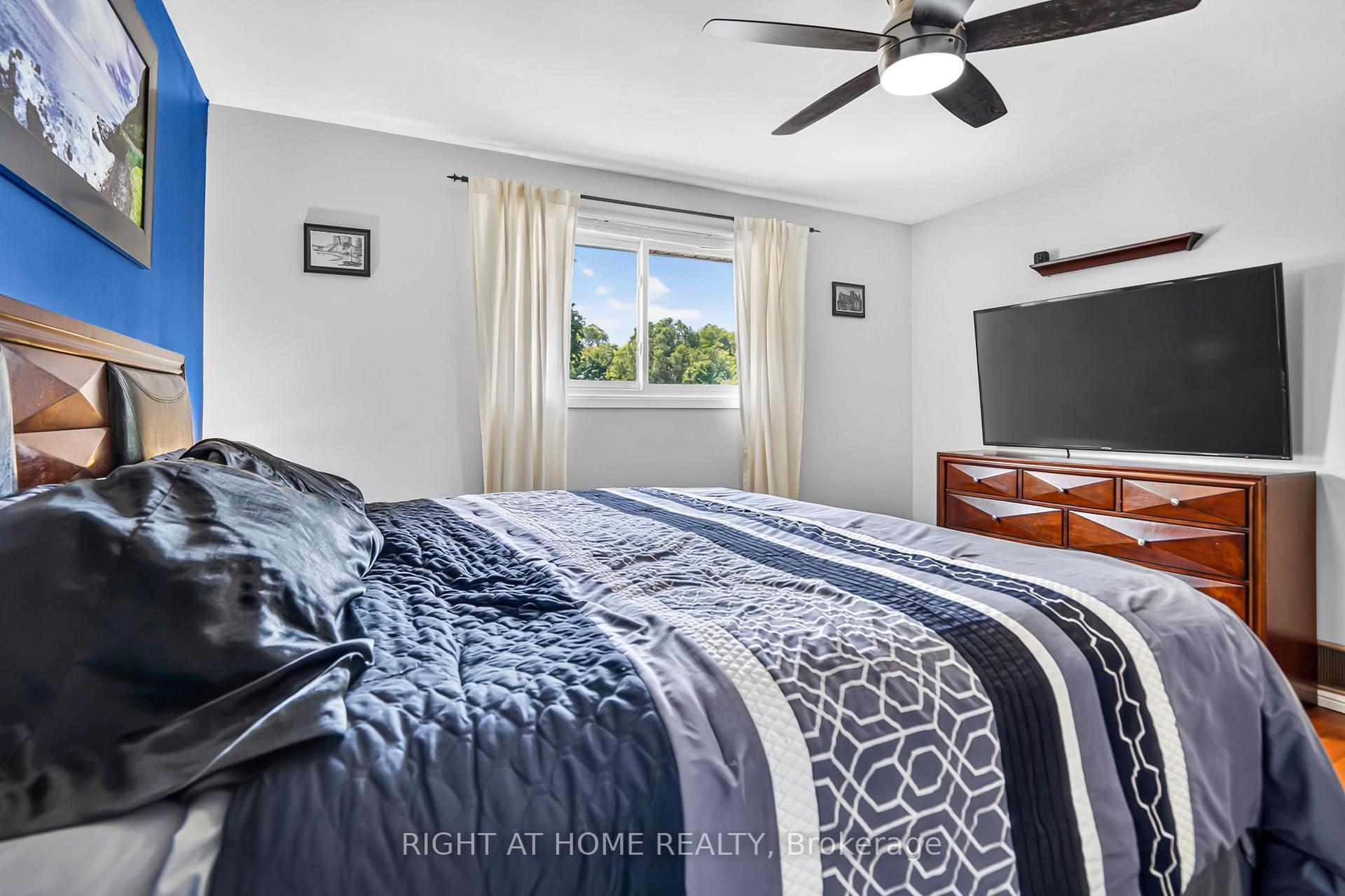 Photo 13 of 234 Thunderbird Drive, Cambridge, Greenway-Chaplin — HOMEH