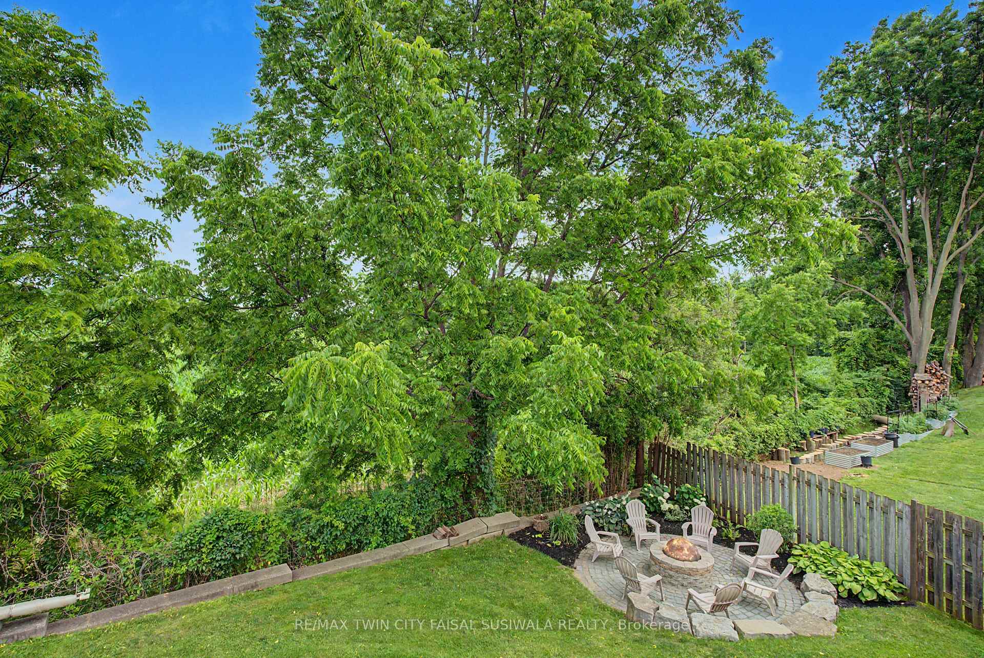 Photo 19 of 24 Brant Road, Brant, Paris — HOMEH
