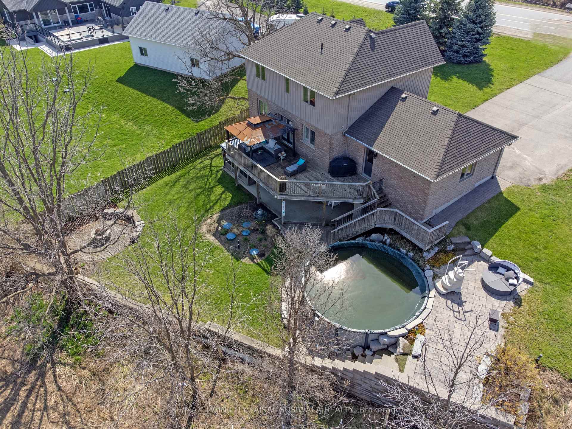 Photo 97 of 24 Brant Road, Brant, Paris — HOMEH