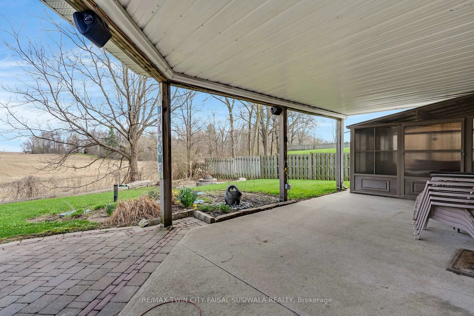 Photo 22 of 24 Brant Road, Brant, Paris — HOMEH