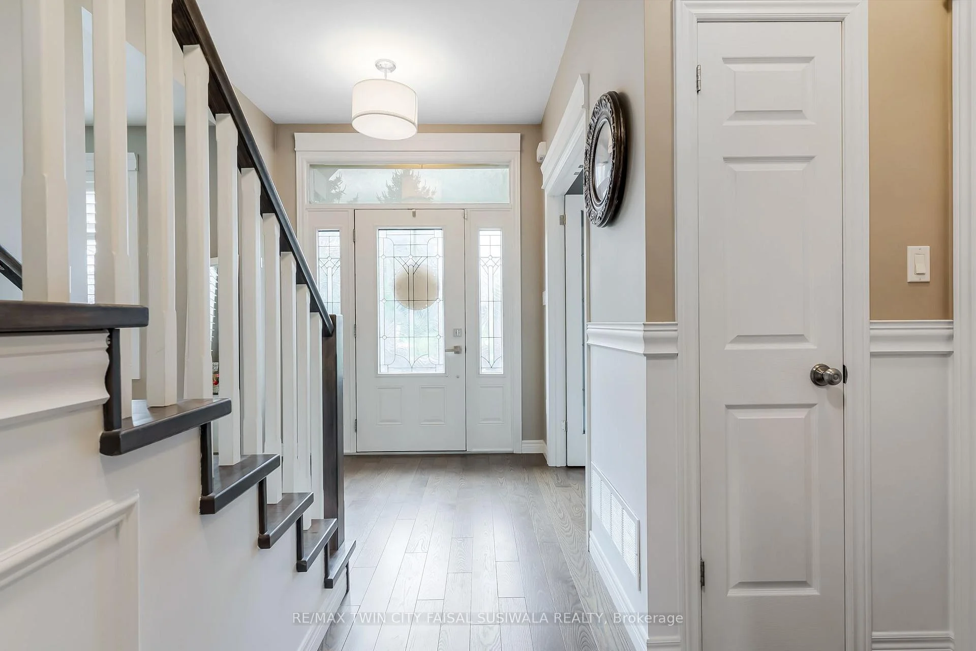 Photo 26 of 24 Brant Road, Brant, Paris — HOMEH