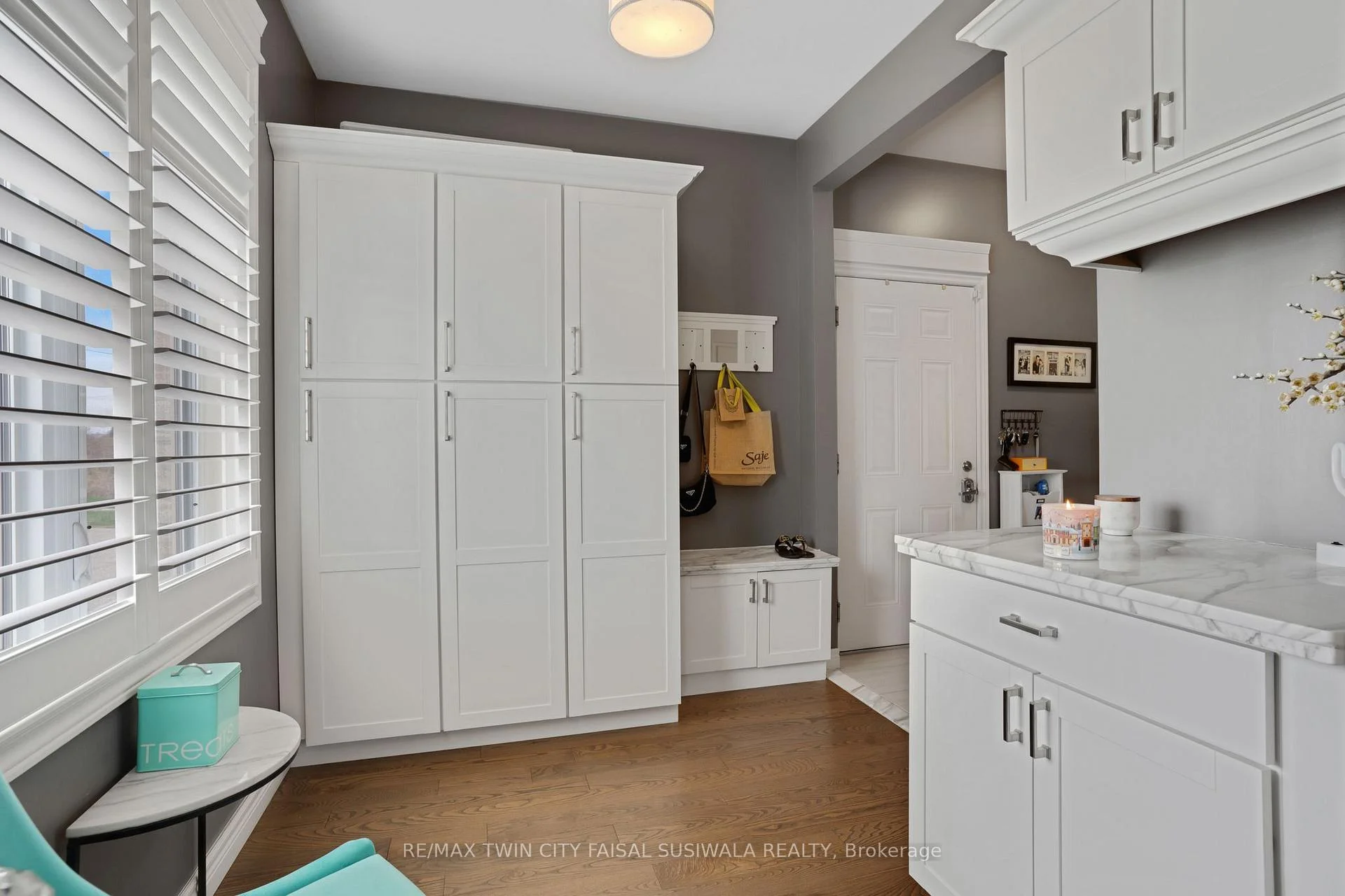 Photo 48 of 24 Brant Road, Brant, Paris — HOMEH