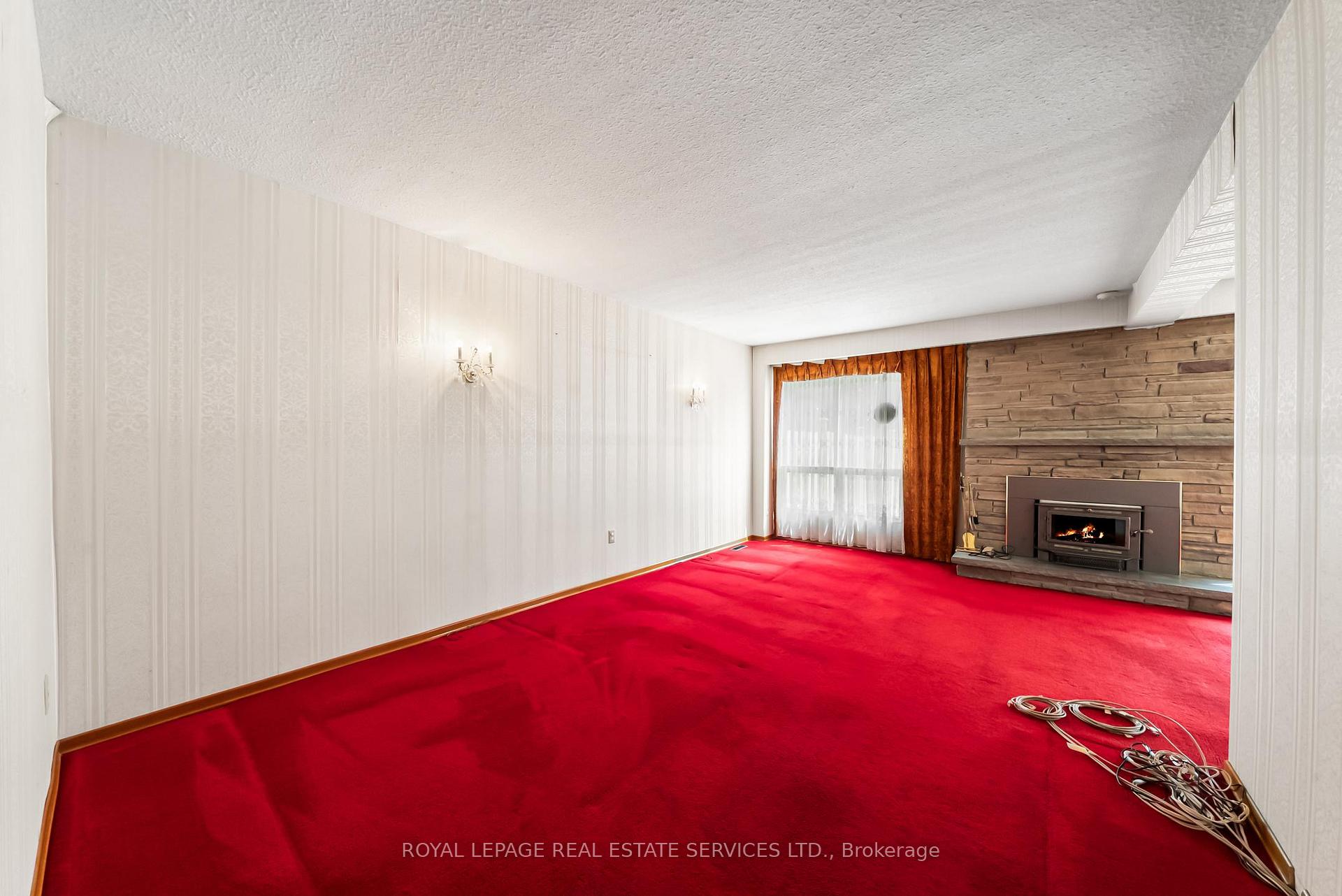 Photo 12 of 67 Mintwood Drive, North York, Bayview Woods-Steeles — HOMEH