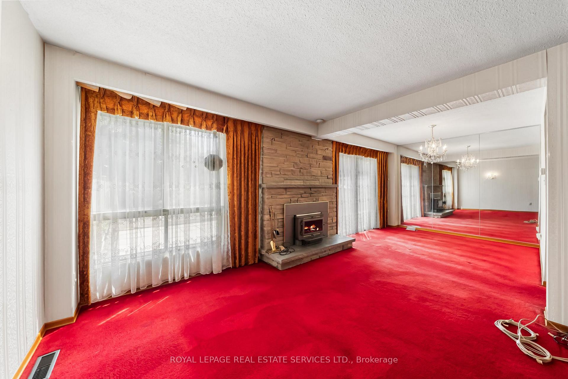 Photo 13 of 67 Mintwood Drive, North York, Bayview Woods-Steeles — HOMEH