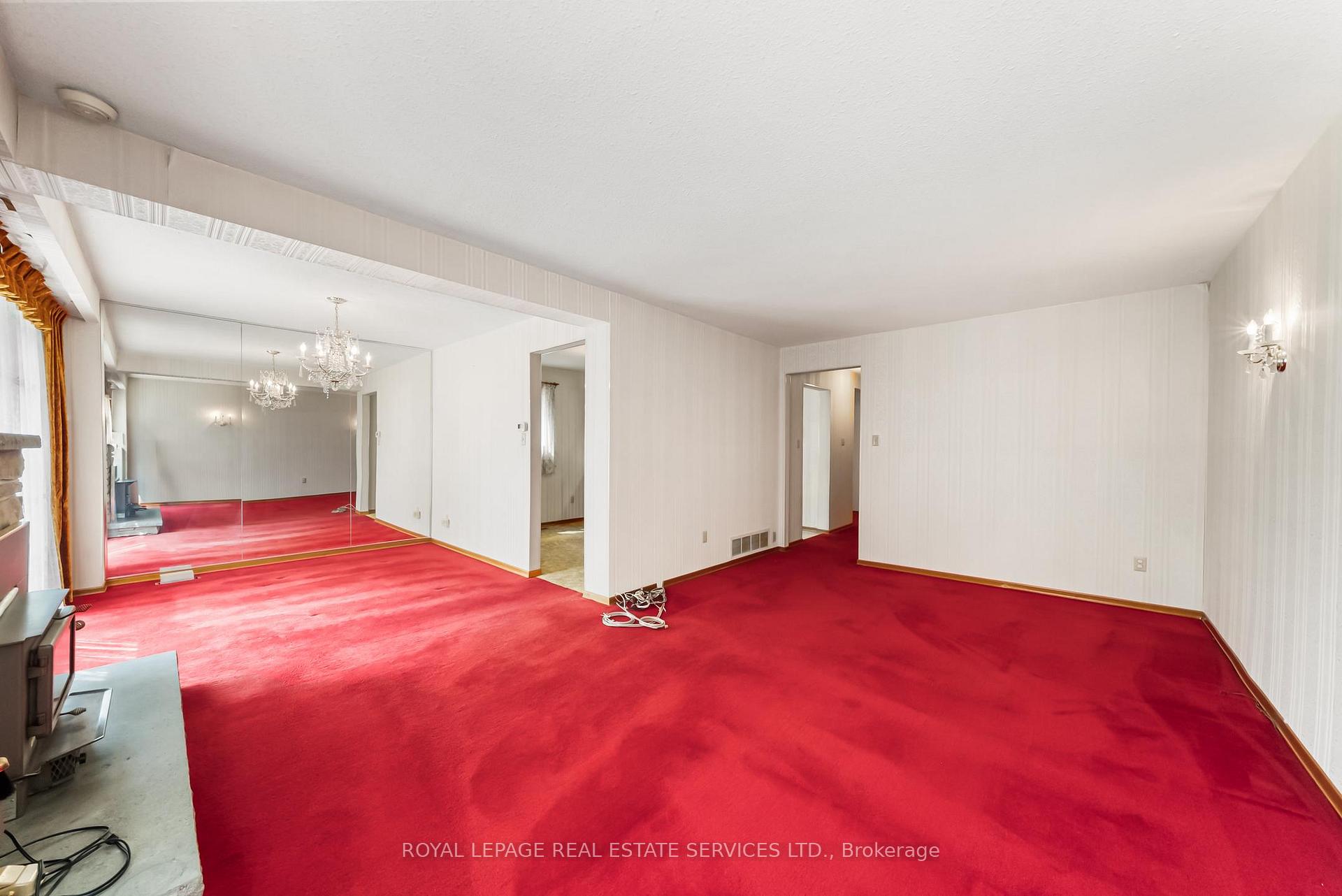 Photo 14 of 67 Mintwood Drive, North York, Bayview Woods-Steeles — HOMEH