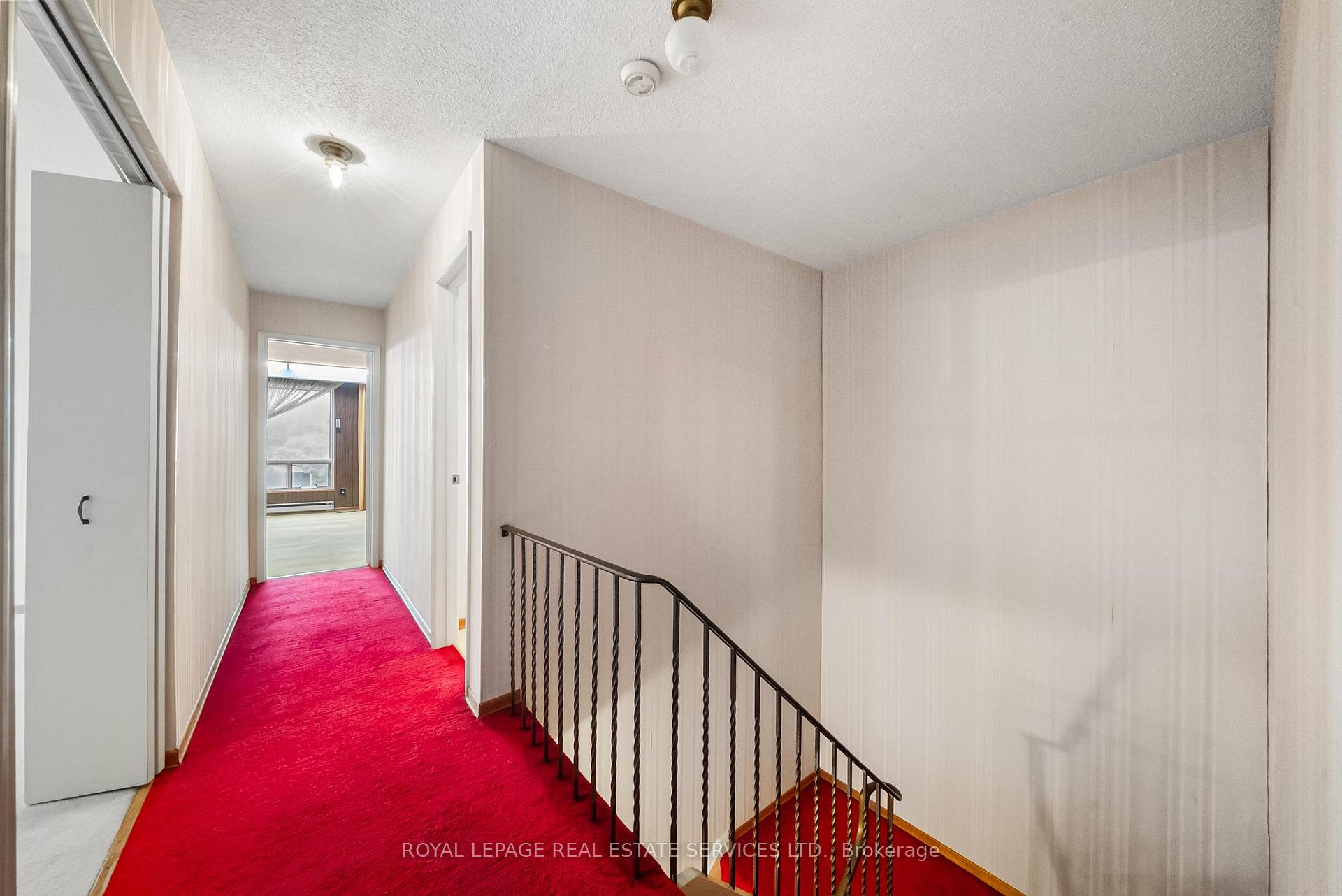 Photo 16 of 67 Mintwood Drive, North York, Bayview Woods-Steeles — HOMEH