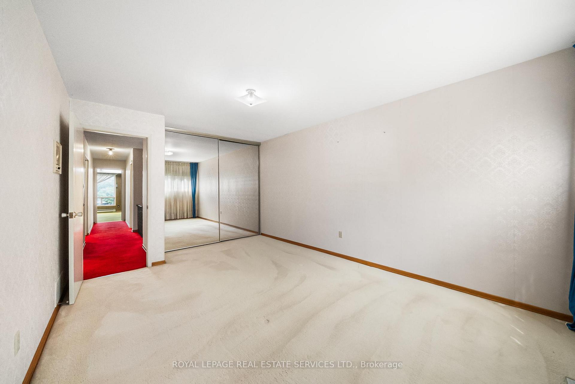 Photo 18 of 67 Mintwood Drive, North York, Bayview Woods-Steeles — HOMEH