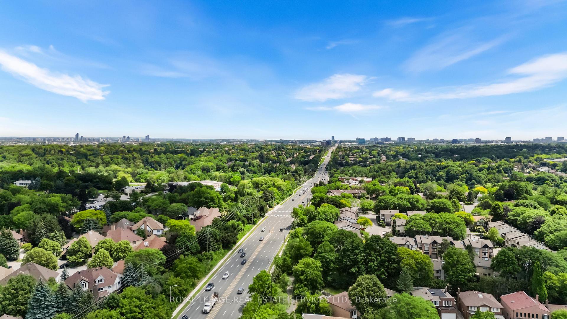 Photo 45 of 67 Mintwood Drive, North York, Bayview Woods-Steeles — HOMEH