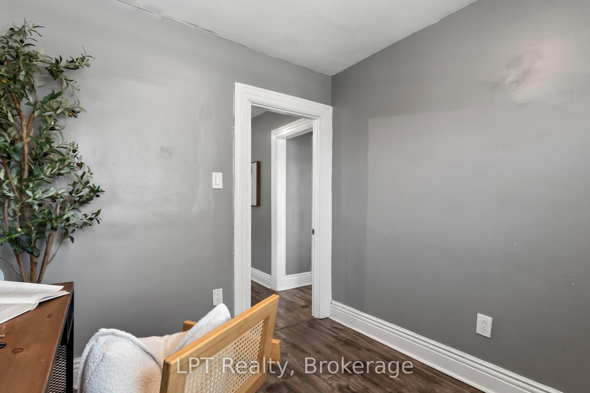 Photo 19 of 273 Bethune Street, Peterborough, Town Ward 3 — HOMEH