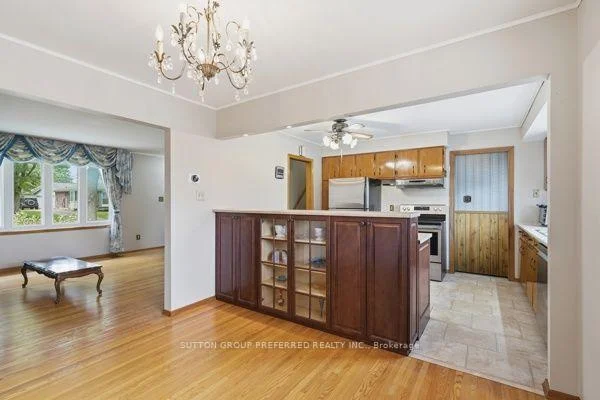 Photo 13 of 136 Mendip Crescent, London, South Y — HOMEH