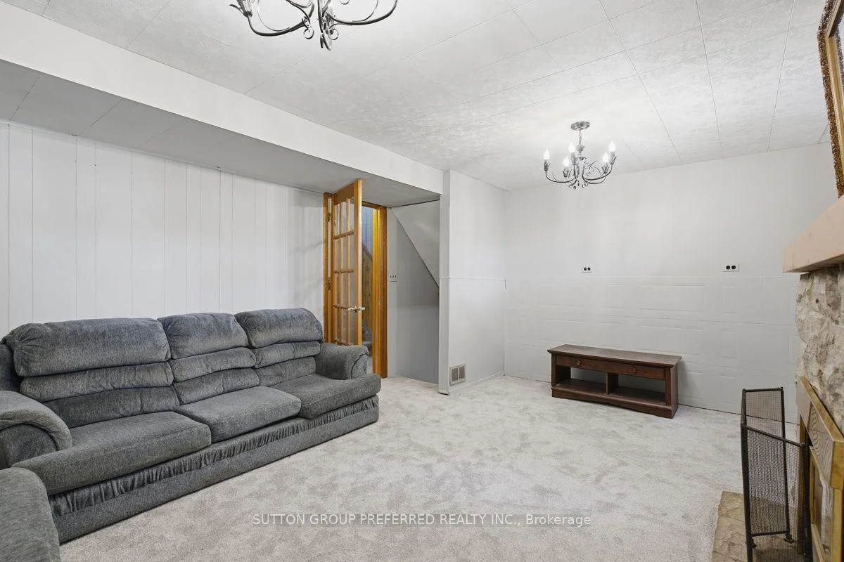 Photo 55 of 136 Mendip Crescent, London, South Y — HOMEH