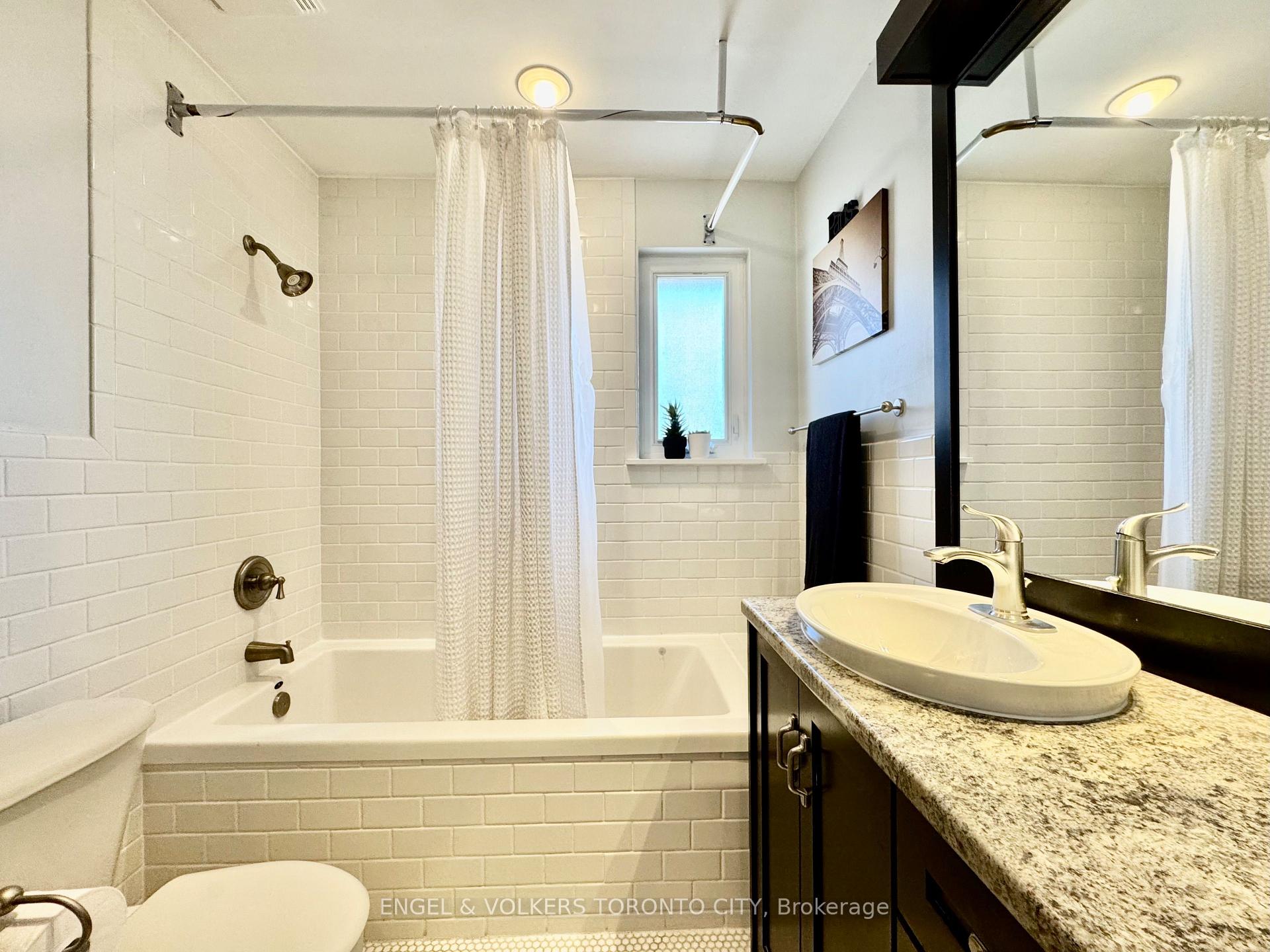 Photo 37 of 41 Paragon Road, Etobicoke, Kingsview Village-The Westway — HOMEH