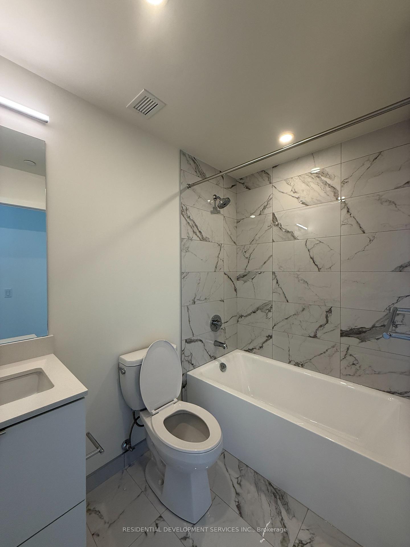 Photo 6 of Unit 4304, 89 Church Street, Toronto, Church-Yonge Corridor — HOMEH