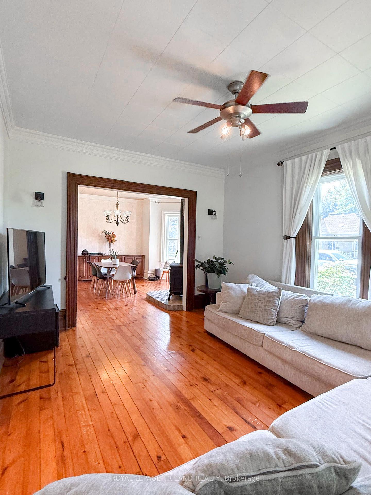 Photo 21 of 12 East Avenue, St. Thomas — HOMEH