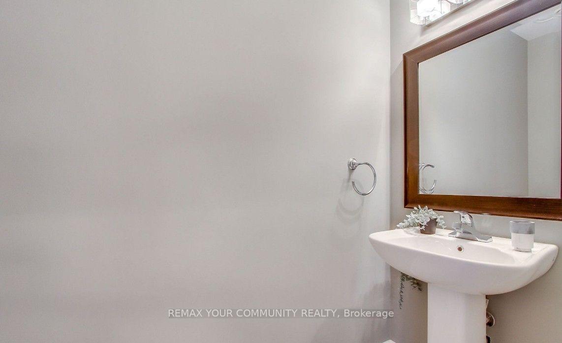 Photo 11 of Unit 211, 10211 Keele Street, Vaughan, Maple — HOMEH