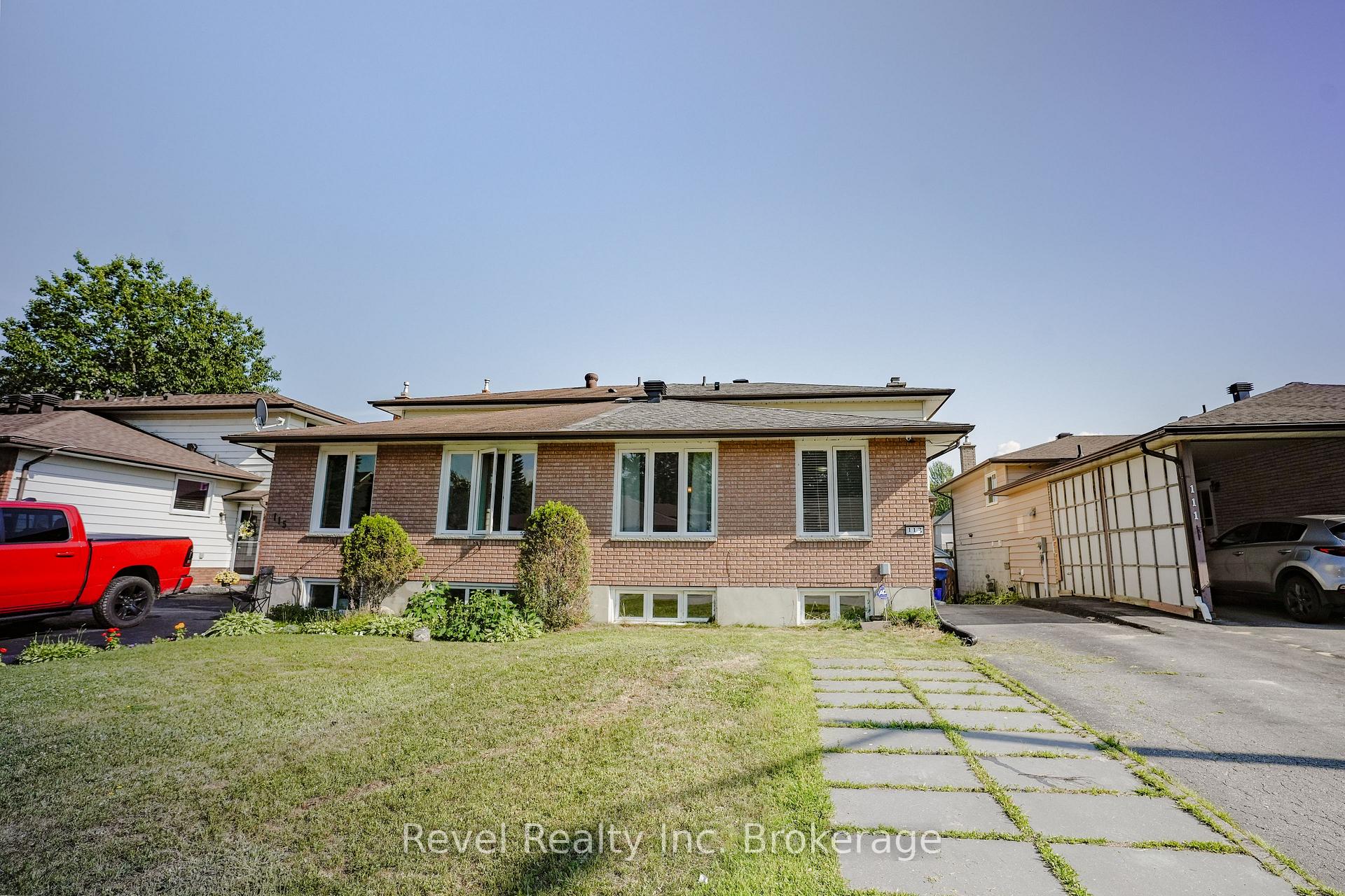 Photo 2 of 113 Massey Drive, North Bay, Ferris — HOMEH