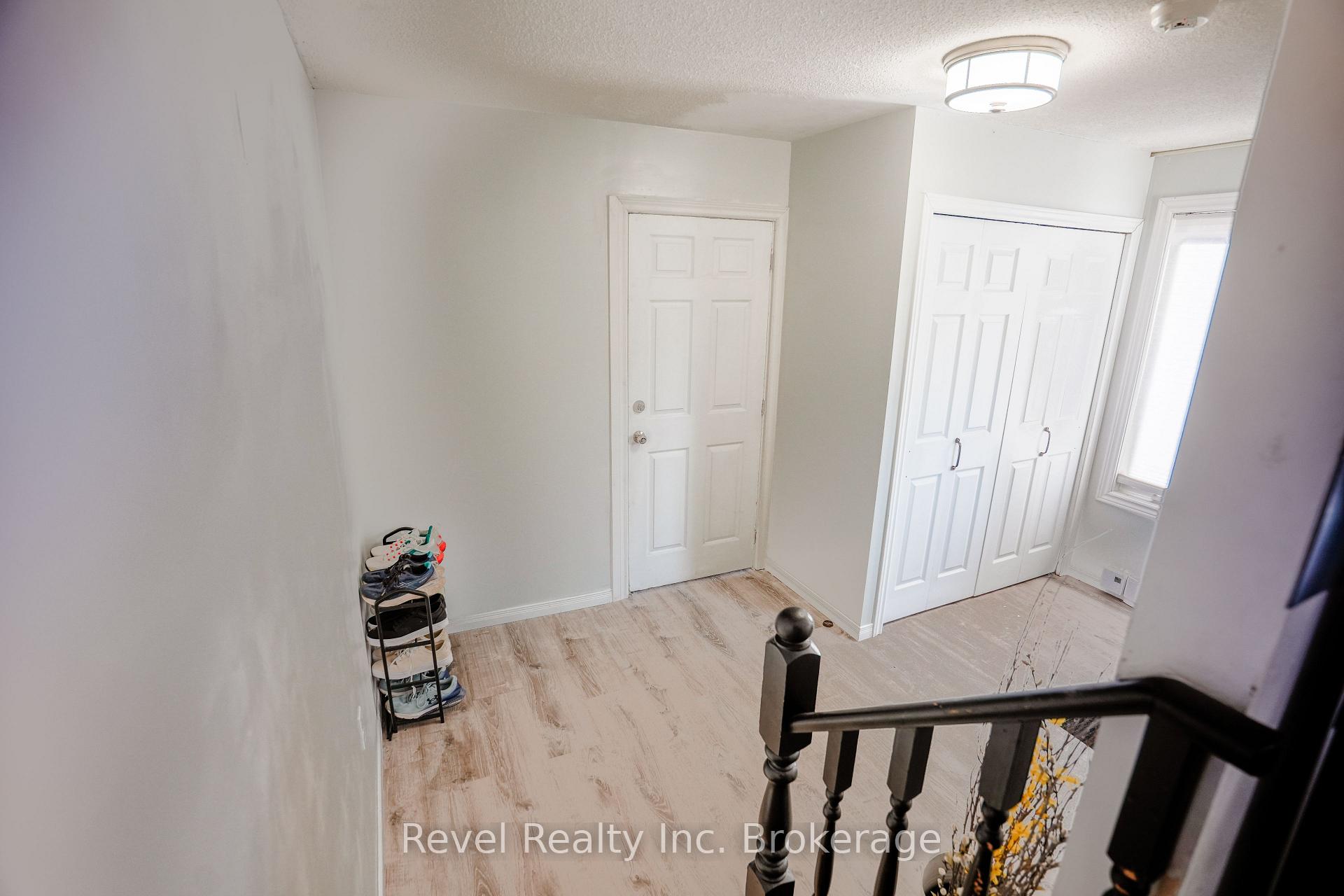 Photo 7 of 113 Massey Drive, North Bay, Ferris — HOMEH