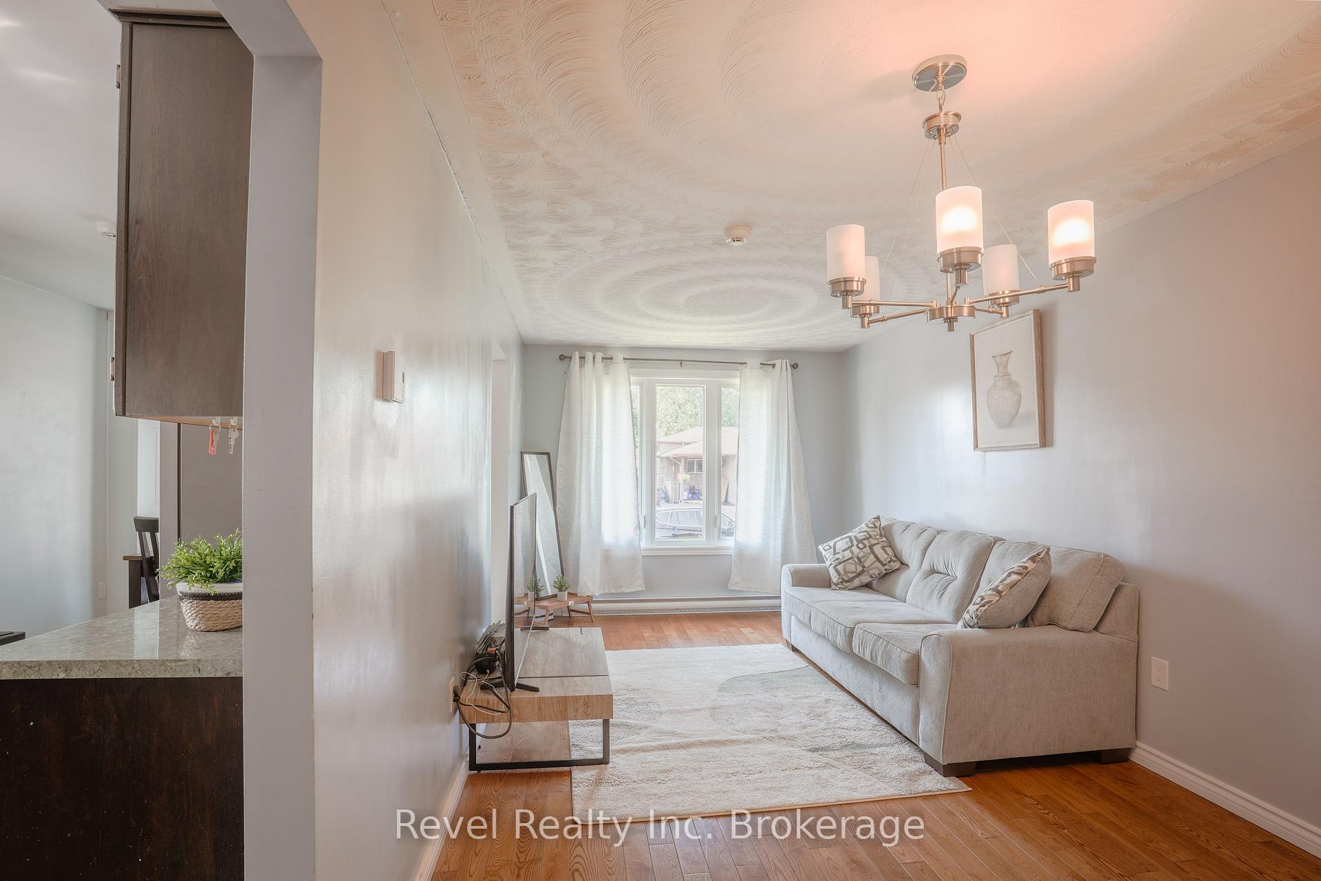 Photo 13 of 113 Massey Drive, North Bay, Ferris — HOMEH