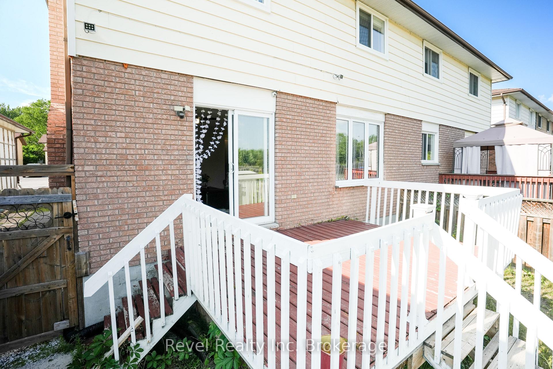 Photo 25 of 113 Massey Drive, North Bay, Ferris — HOMEH