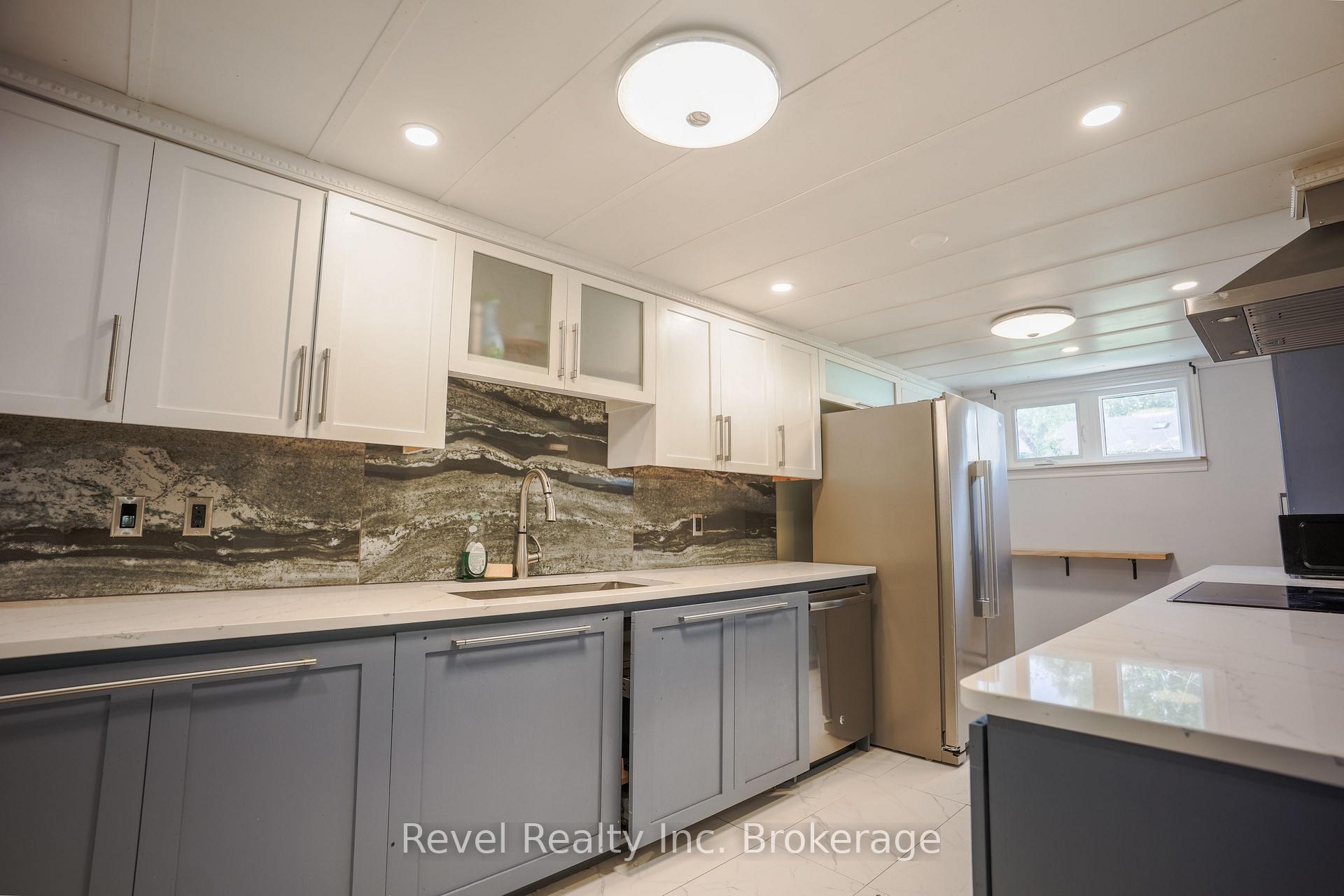 Photo 34 of 113 Massey Drive, North Bay, Ferris — HOMEH