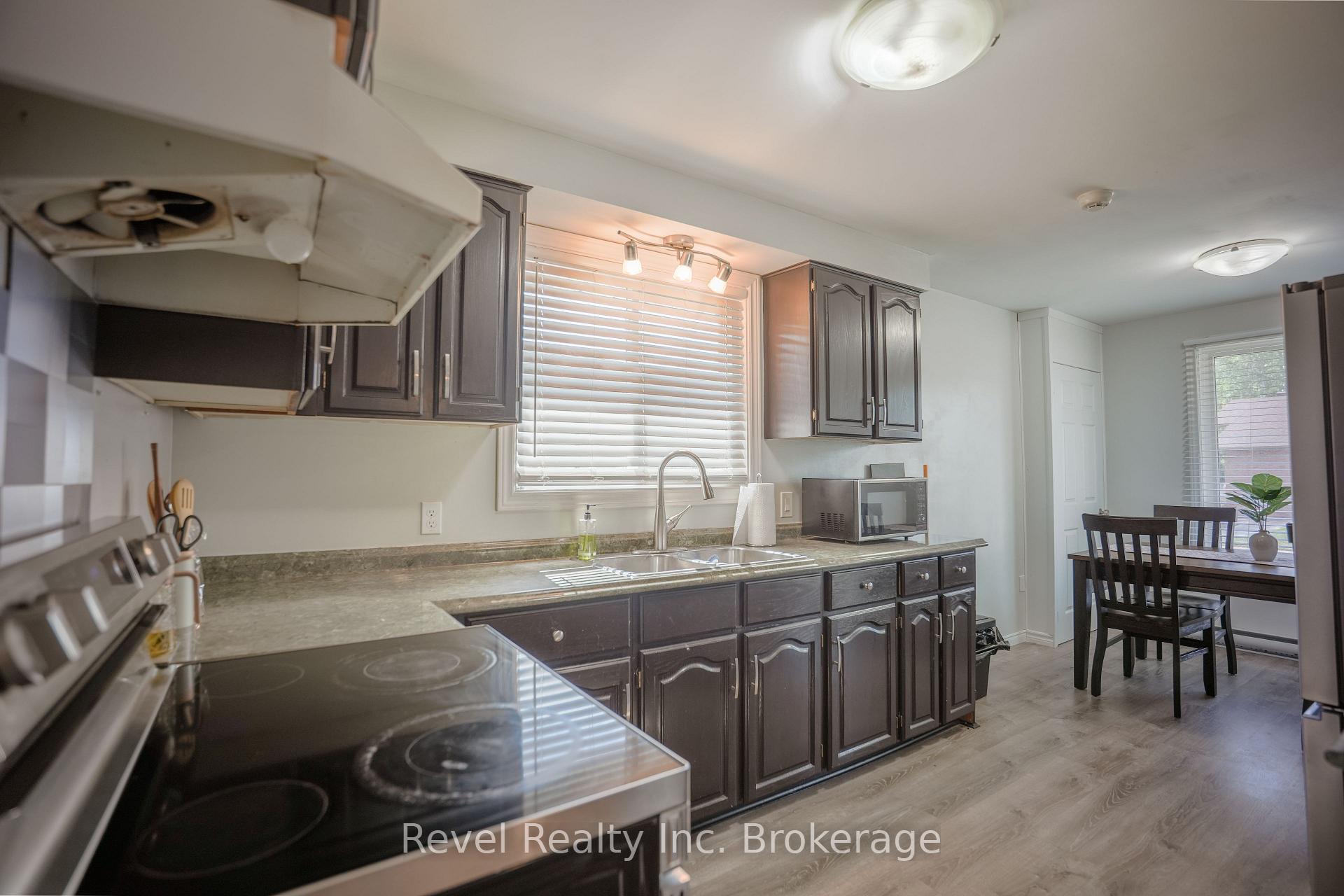 Photo 66 of 113 Massey Drive, North Bay, Ferris — HOMEH