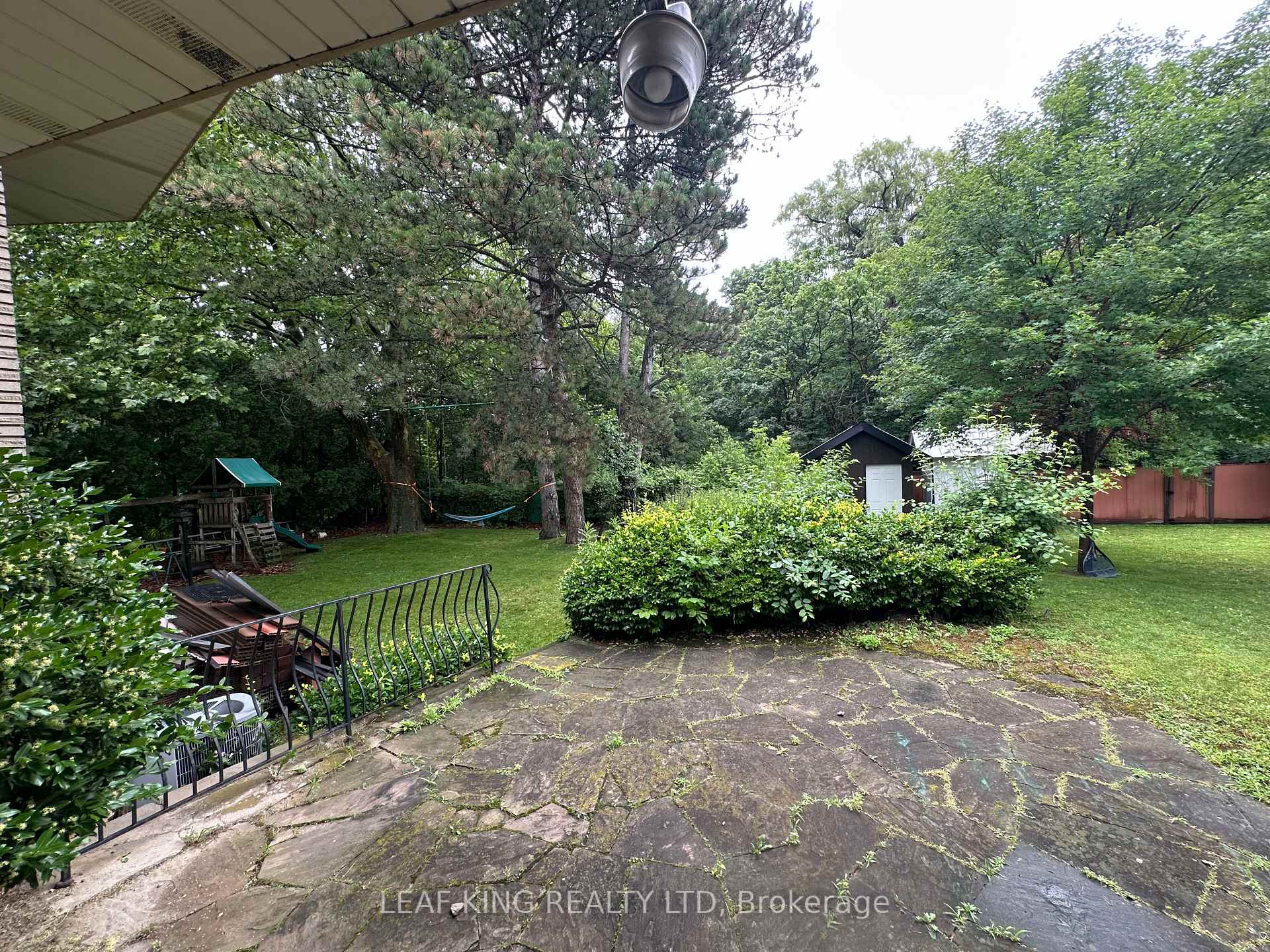 Photo 22 of 11 Wilmont Court, Hamilton, Ainslie Wood — HOMEH