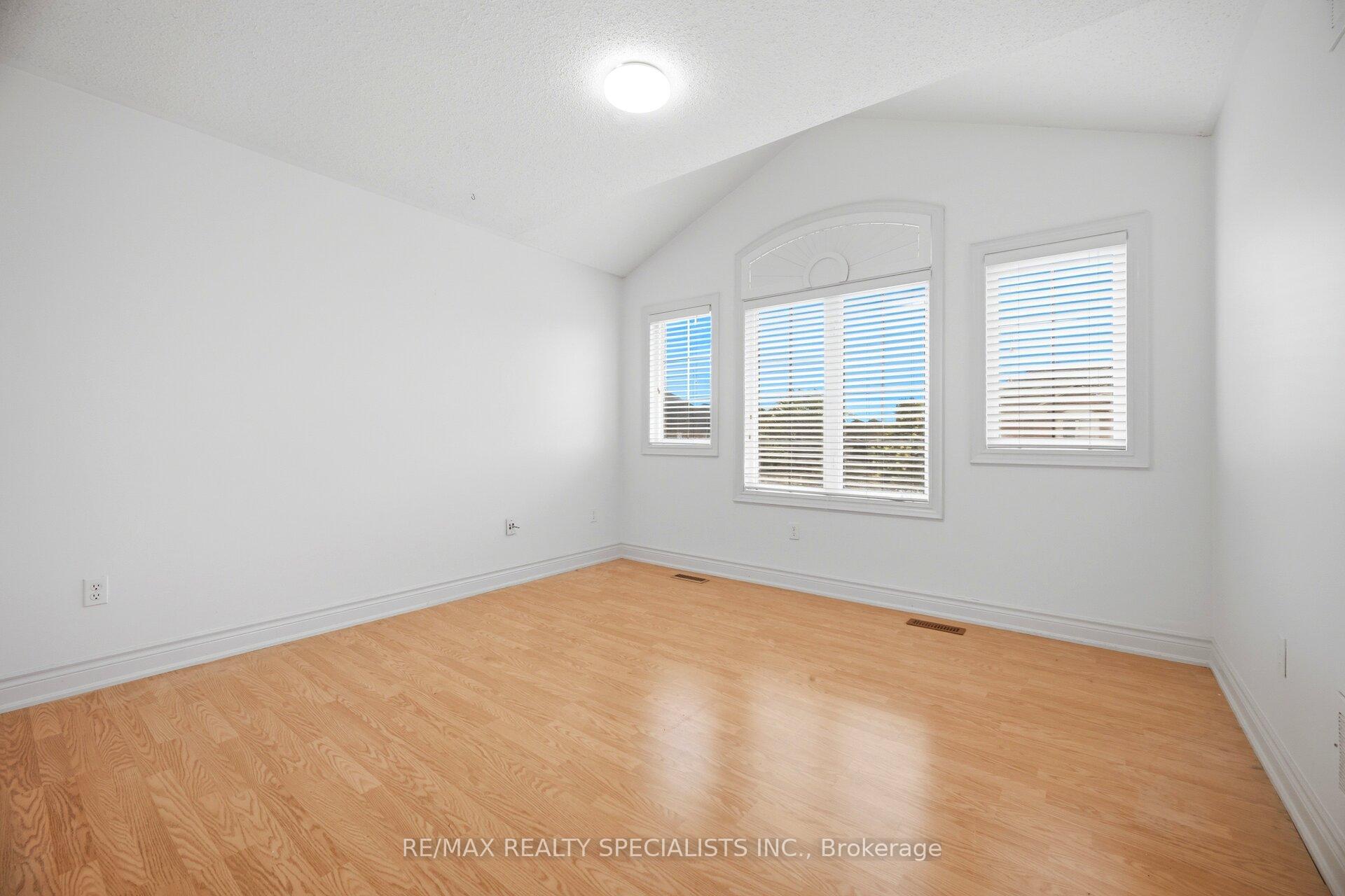 Photo 29 of 257 St. Francis Avenue, Vaughan, Vellore Village — HOMEH