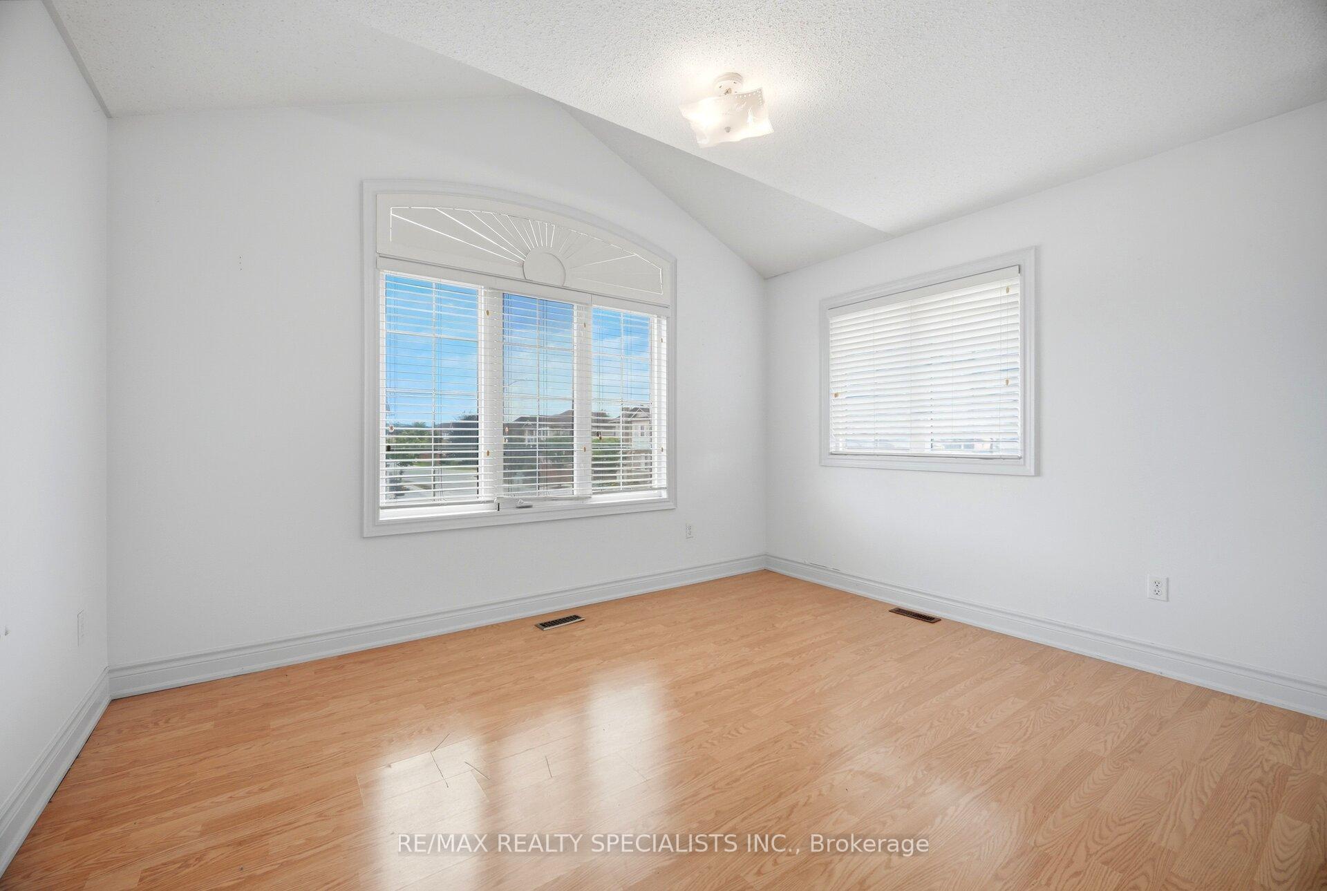 Photo 32 of 257 St. Francis Avenue, Vaughan, Vellore Village — HOMEH
