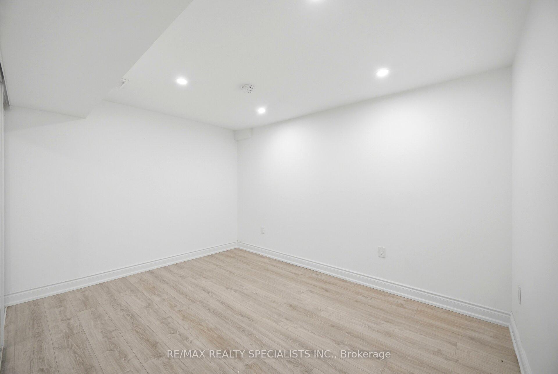 Photo 45 of 257 St. Francis Avenue, Vaughan, Vellore Village — HOMEH