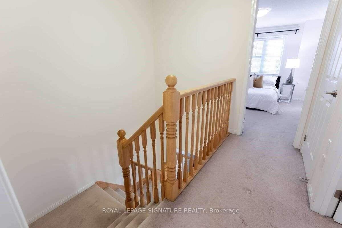 Photo 19 of 926 Nadalin Heights, Milton, Willmott — HOMEH