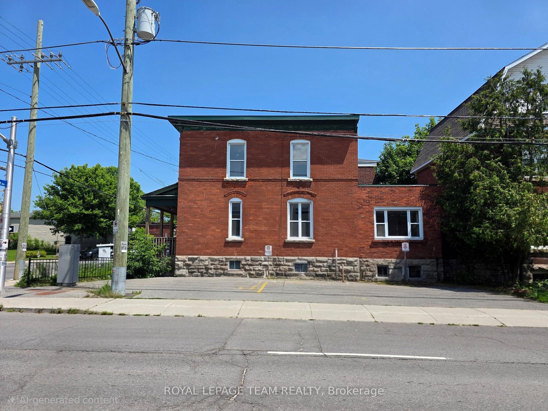 Photo 4 of 498 Gladstone Avenue, Ottawa, Ottawa Centre — HOMEH