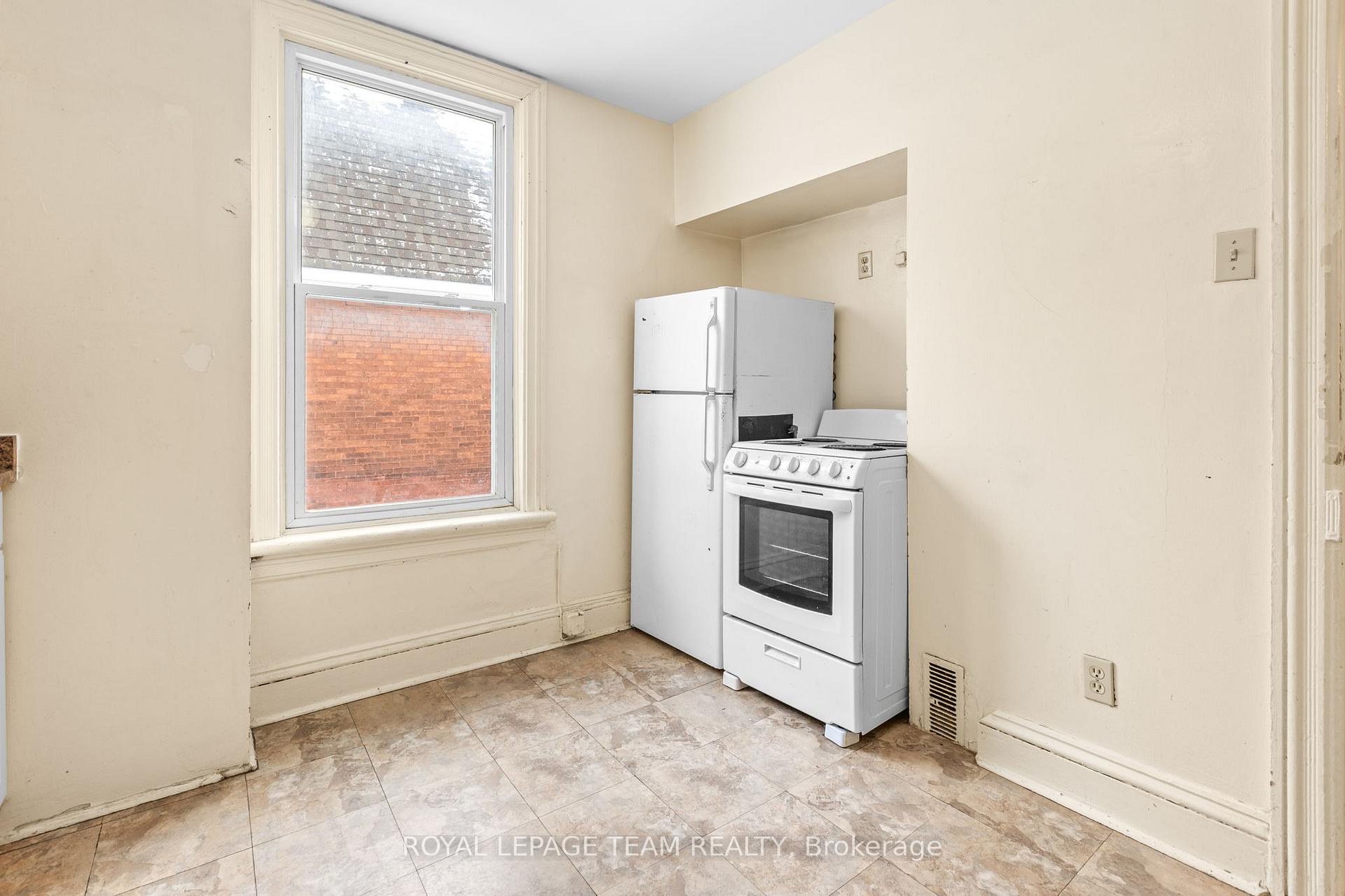 Photo 23 of 498 Gladstone Avenue, Ottawa, Ottawa Centre — HOMEH