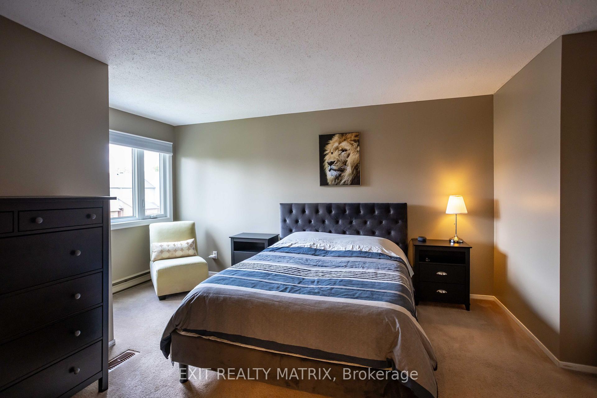 Photo 19 of 1521 Briarfield Crescent, Ottawa, Fallingbrook/Ridgemount — HOMEH