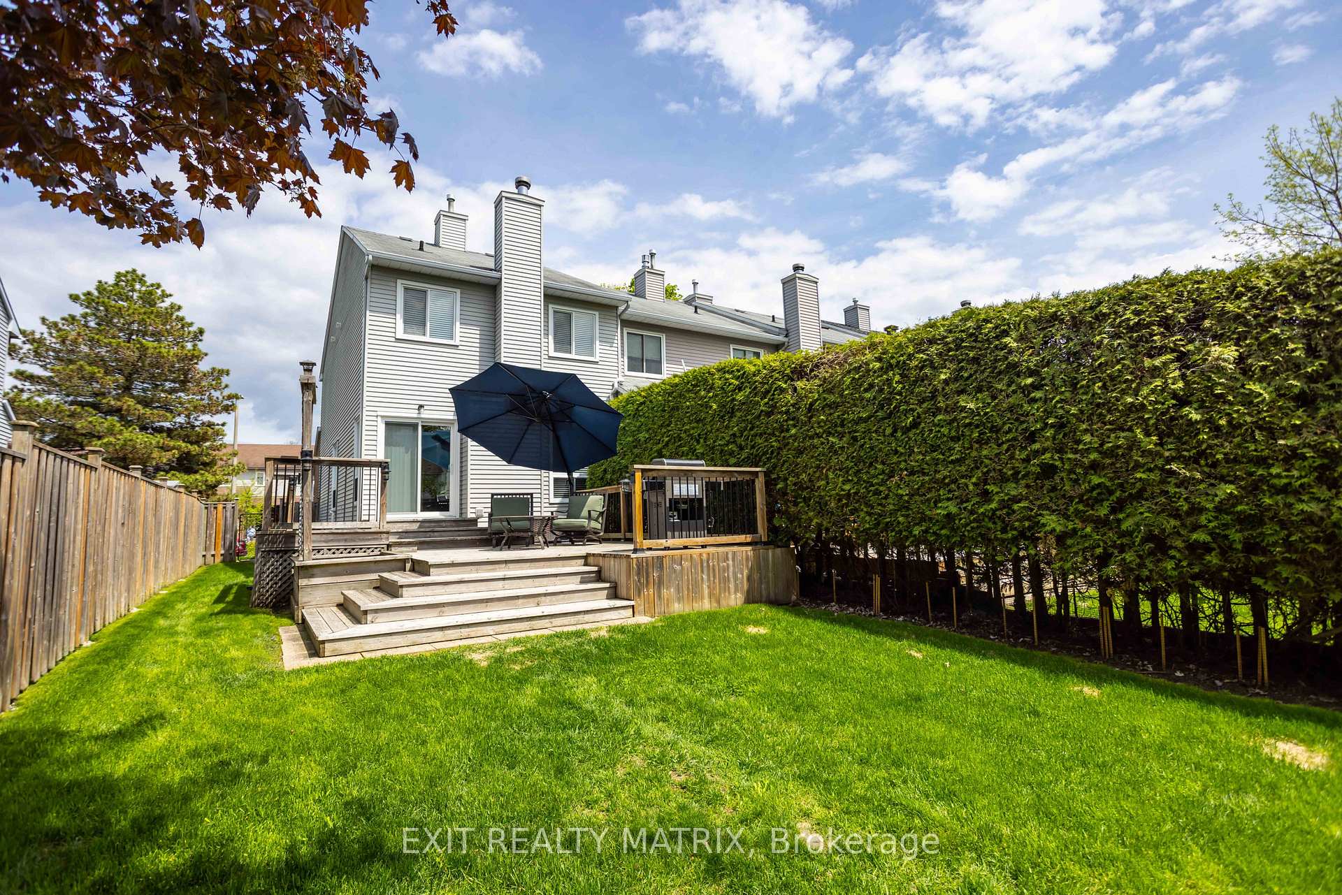 Photo 32 of 1521 Briarfield Crescent, Ottawa, Fallingbrook/Ridgemount — HOMEH