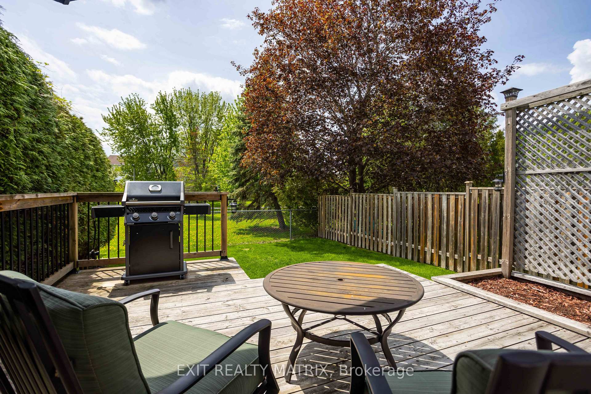Photo 34 of 1521 Briarfield Crescent, Ottawa, Fallingbrook/Ridgemount — HOMEH